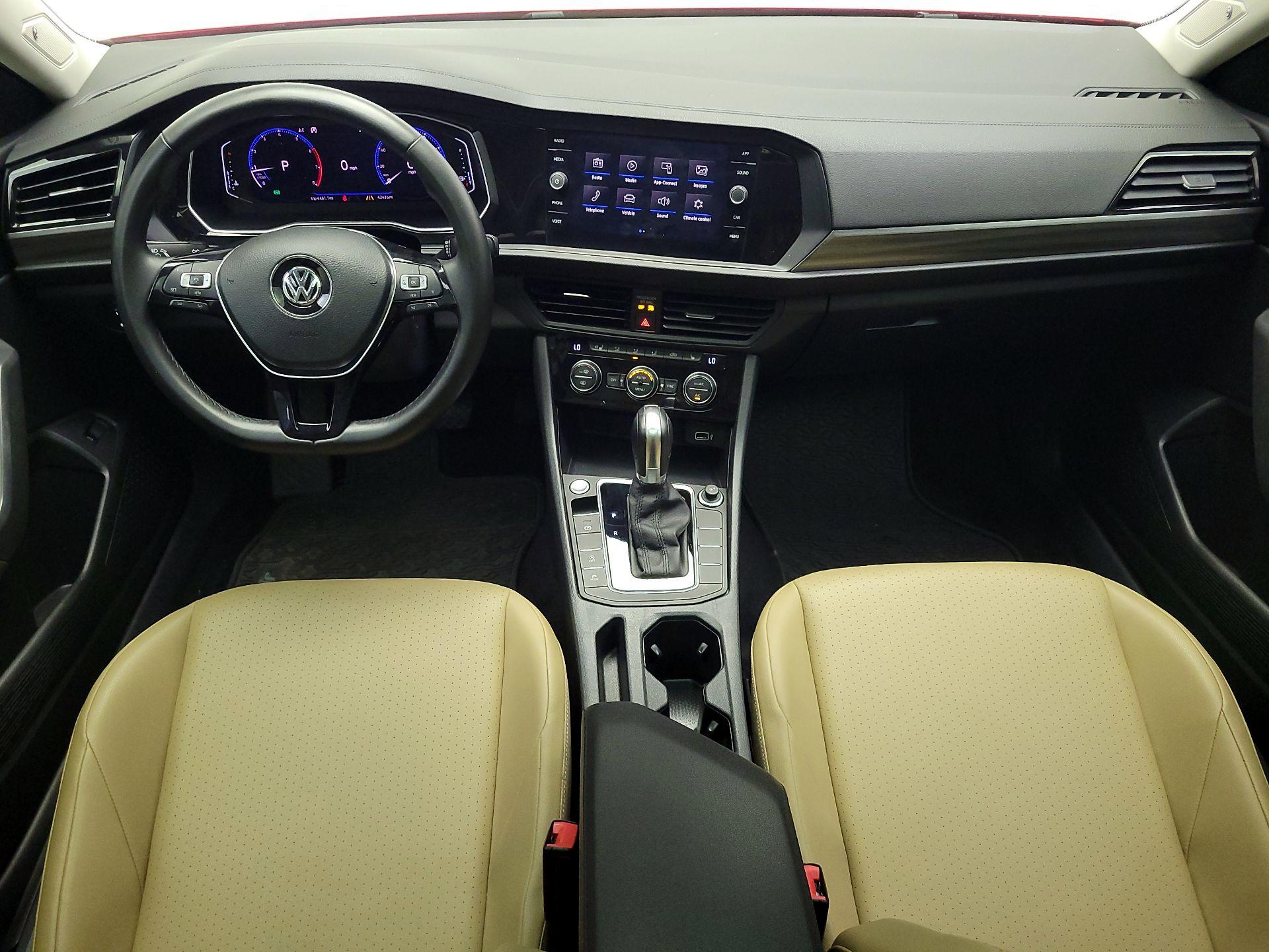 Thumbnail: 2019 Volkswagen Jetta - 9
