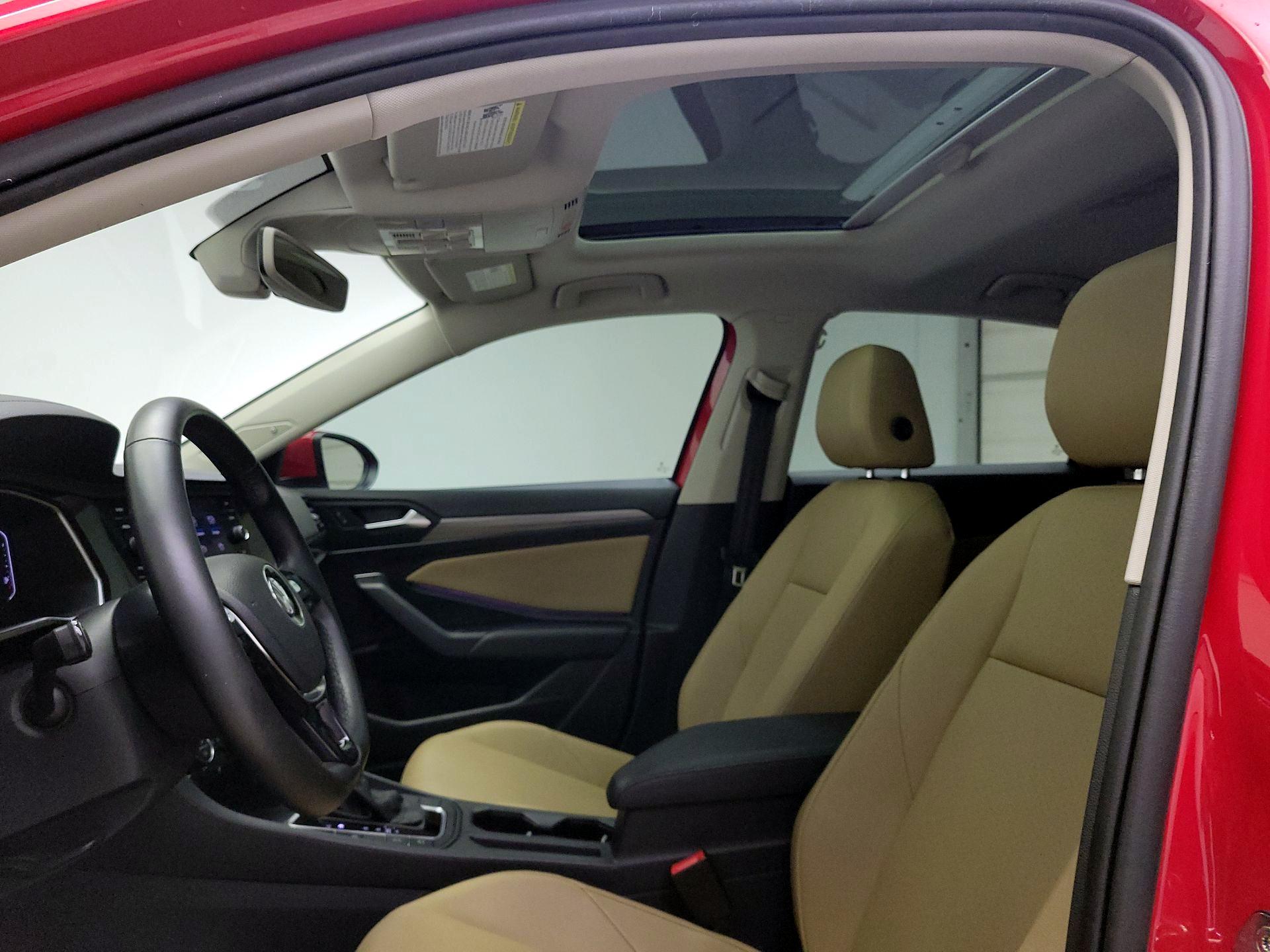Thumbnail: 2019 Volkswagen Jetta - 19