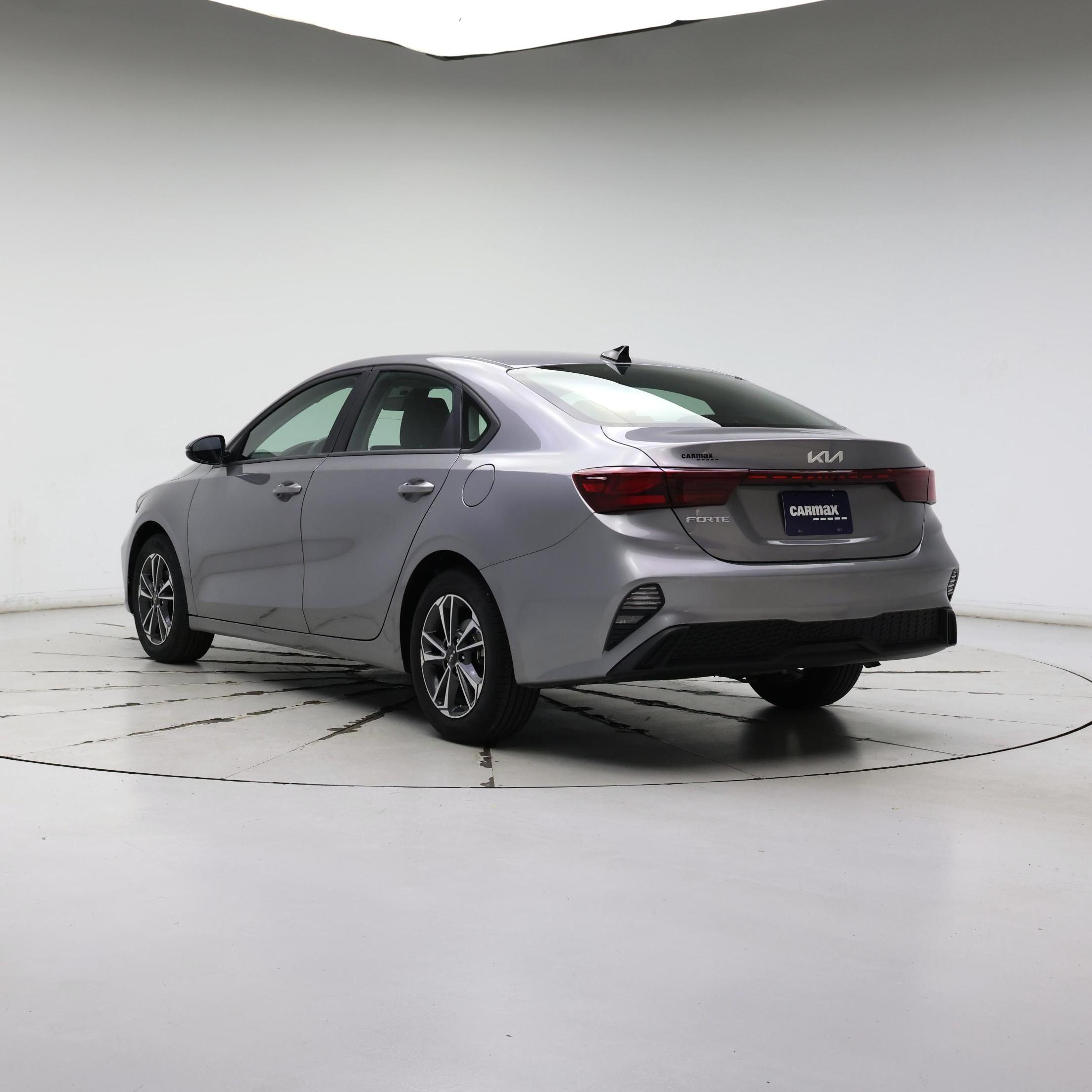 Thumbnail: 2024 Kia Forte - 2
