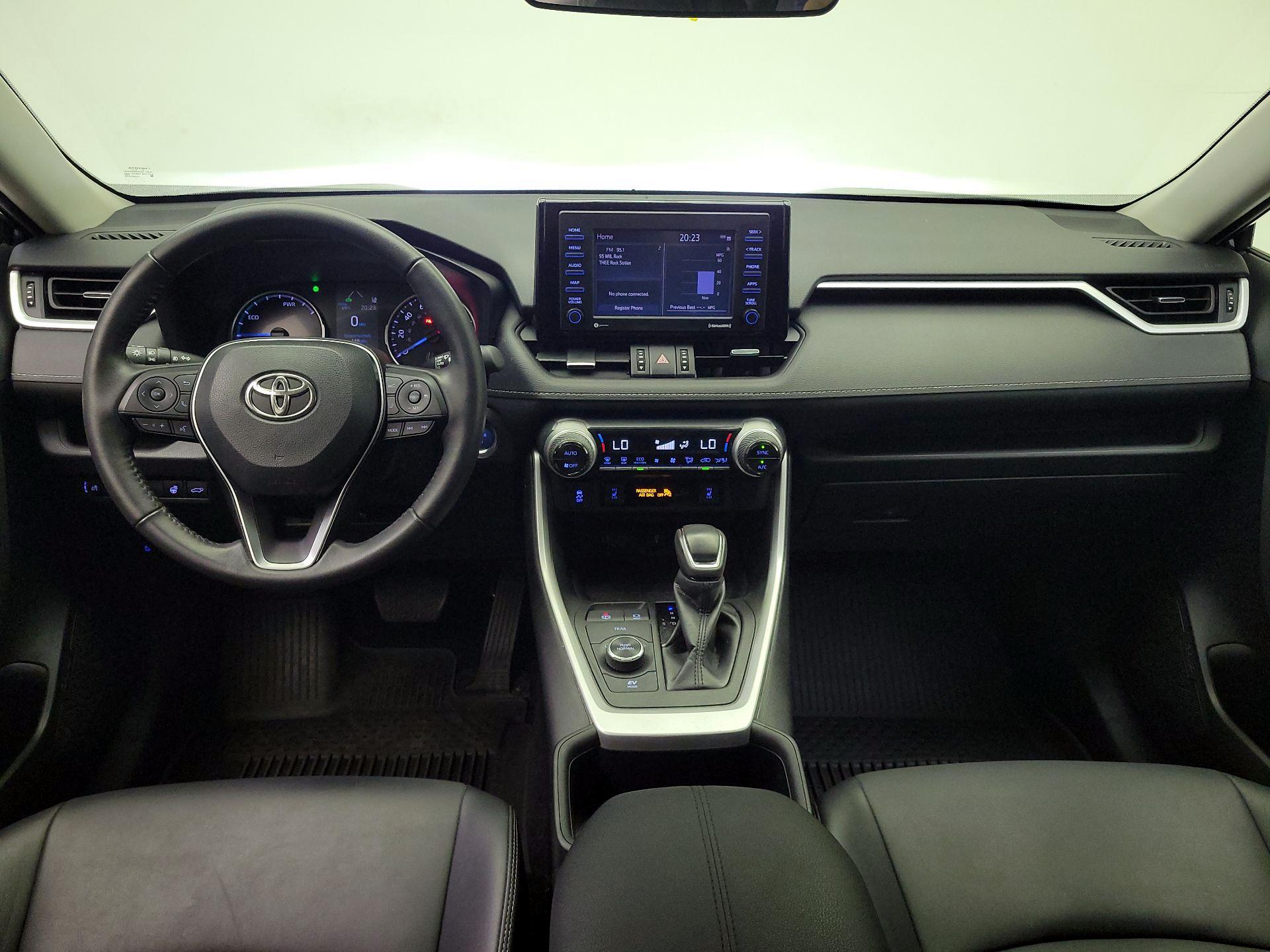 Thumbnail: 2022 Toyota RAV4 - 9