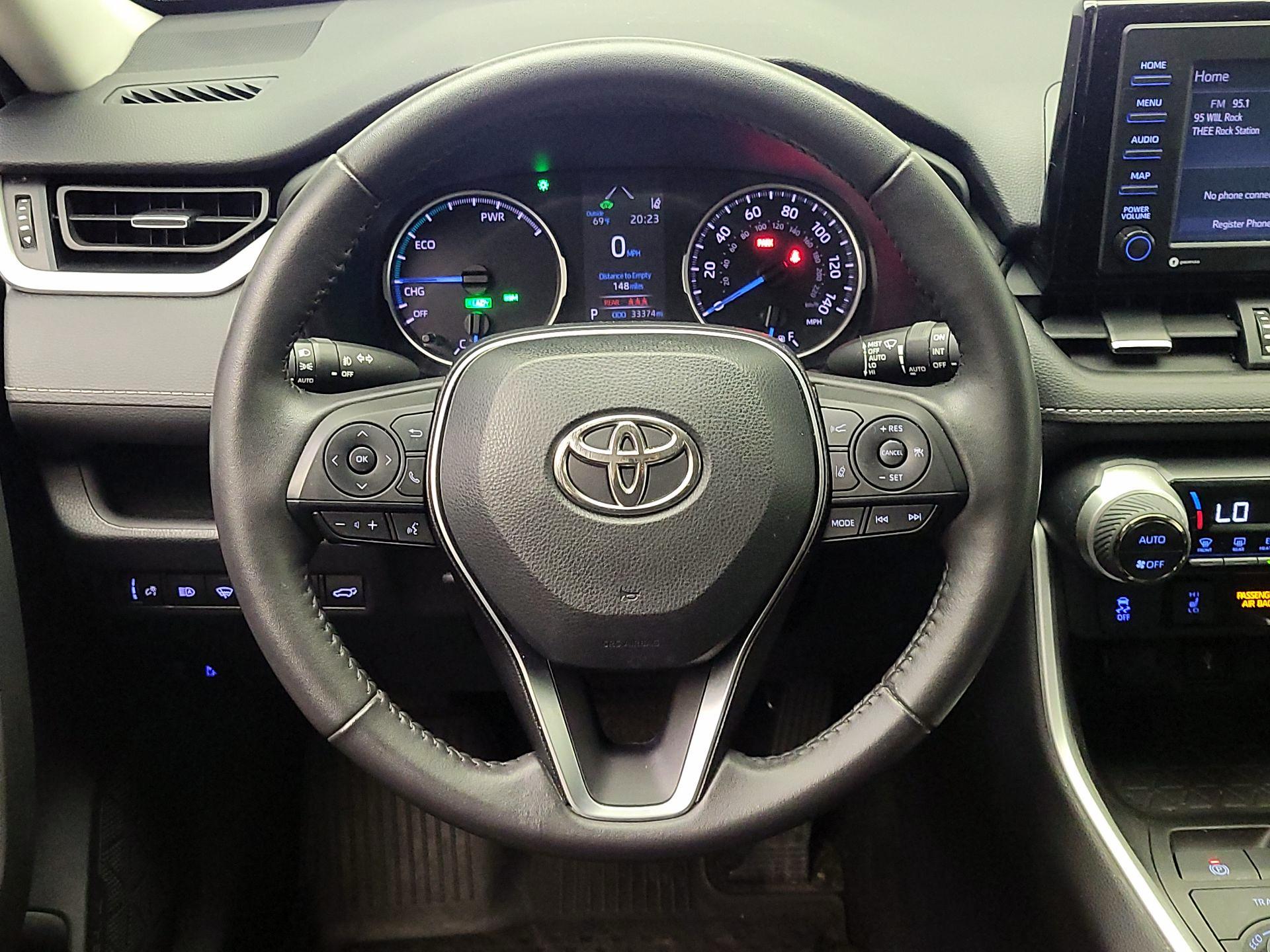 Thumbnail: 2022 Toyota RAV4 - 10