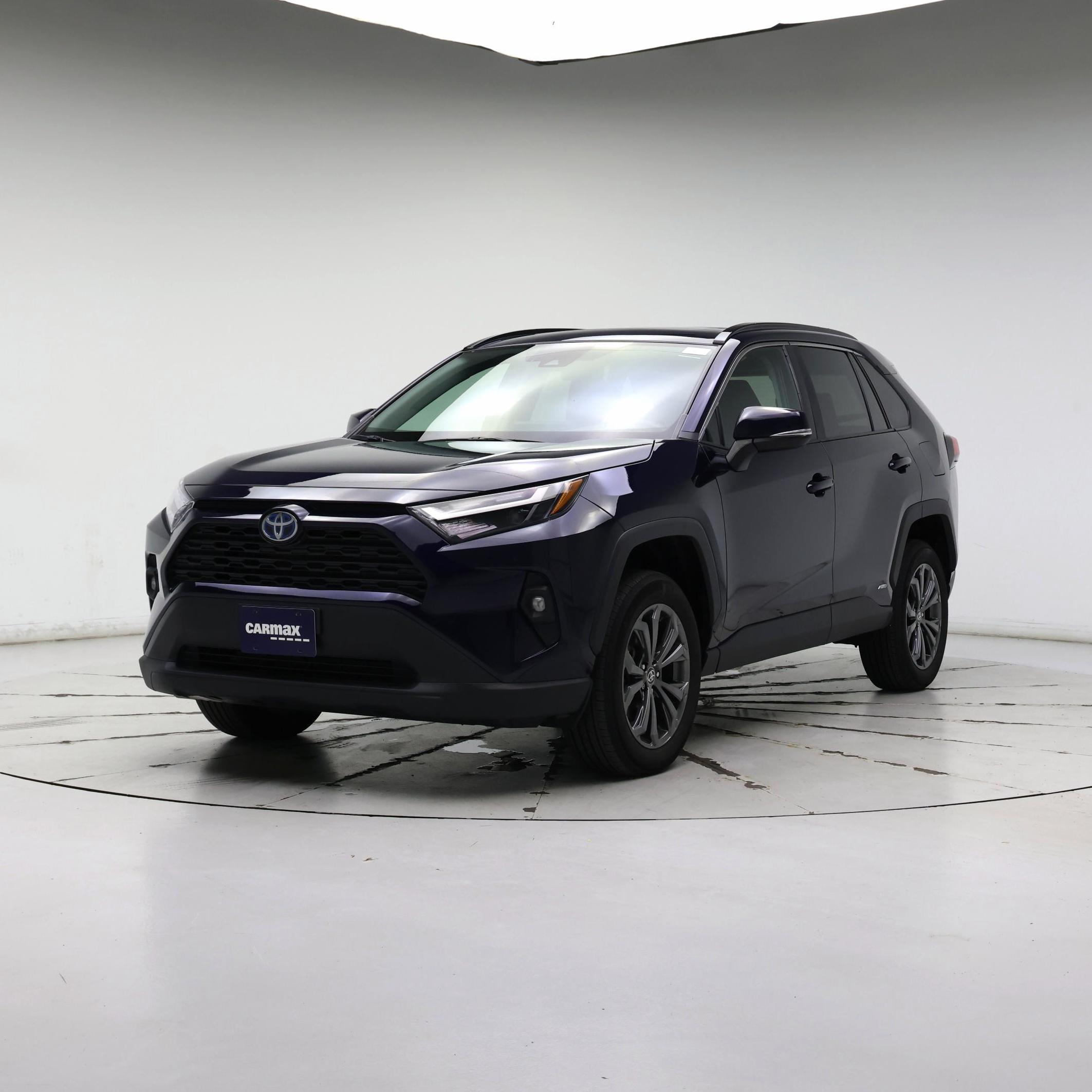 Thumbnail: 2022 Toyota RAV4 - 4