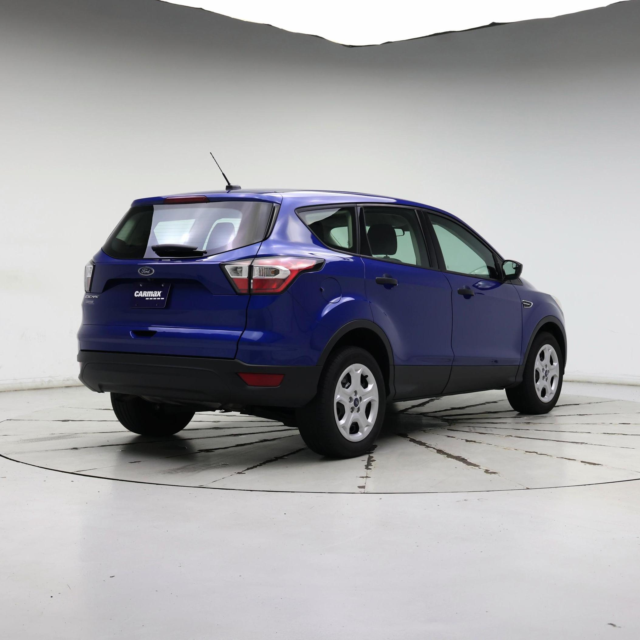 Thumbnail: 2017 Ford Escape - 8