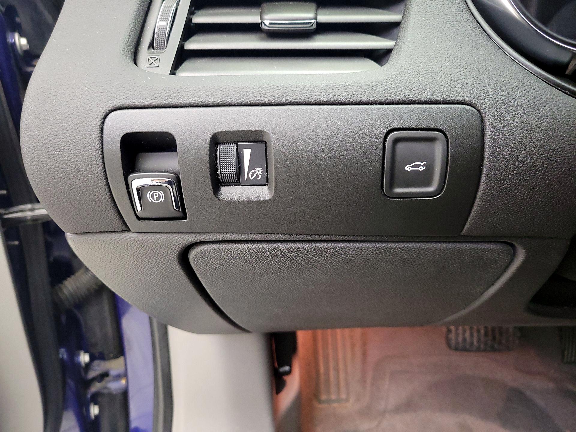 Thumbnail: 2014 Chevrolet Impala - 13