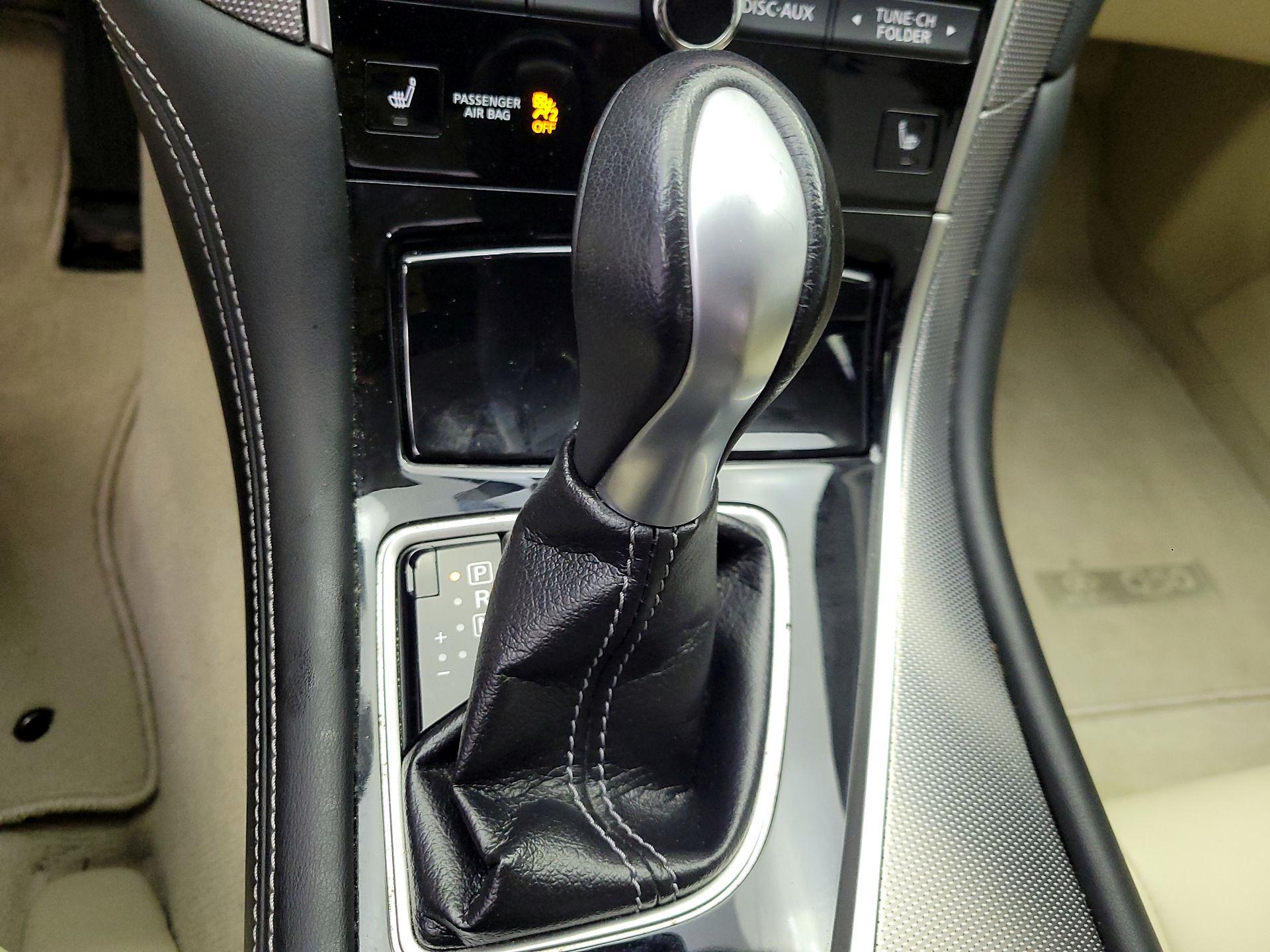 Thumbnail: 2016 INFINITI Q50 - 17