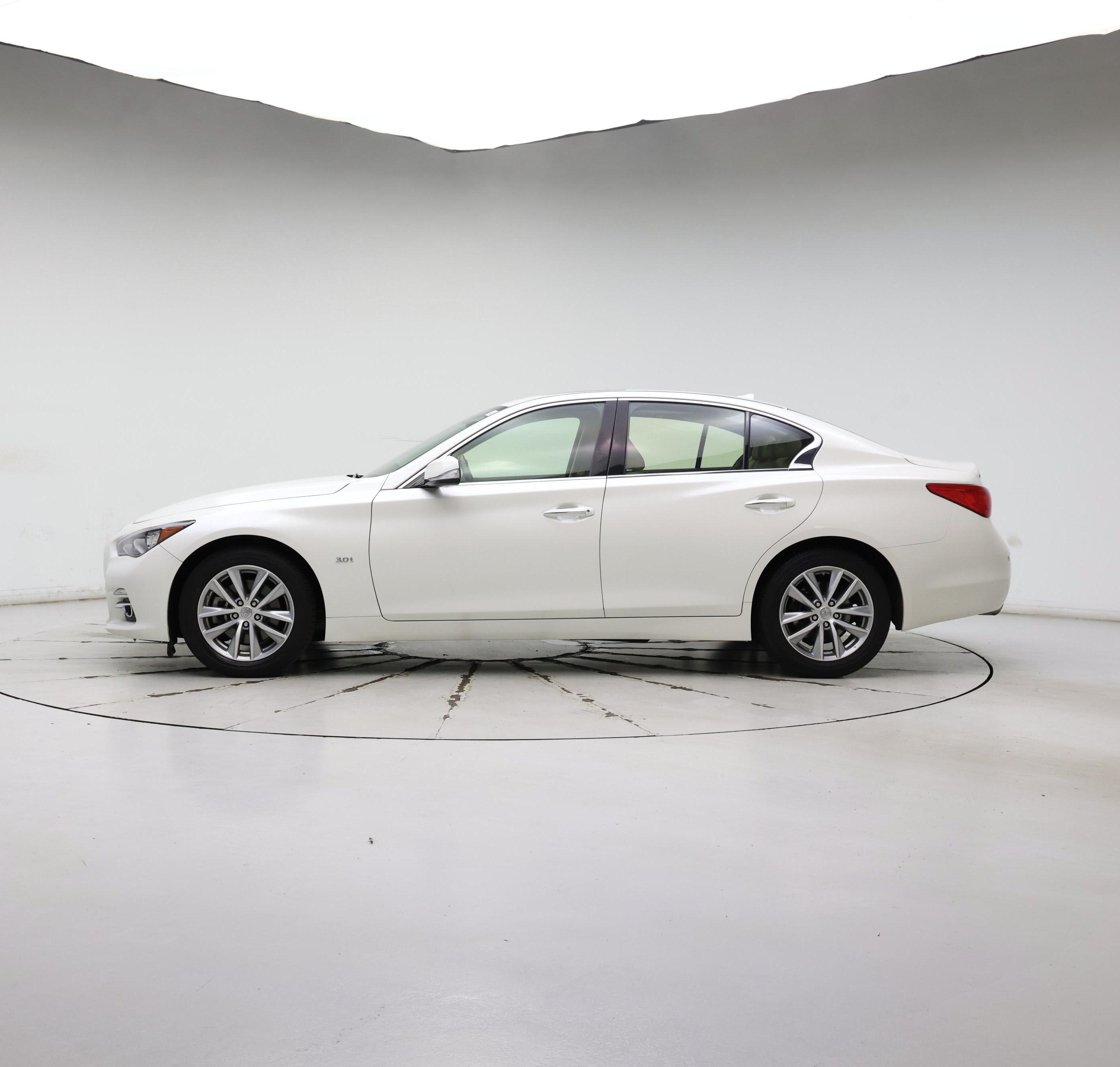Thumbnail: 2016 INFINITI Q50 - 3