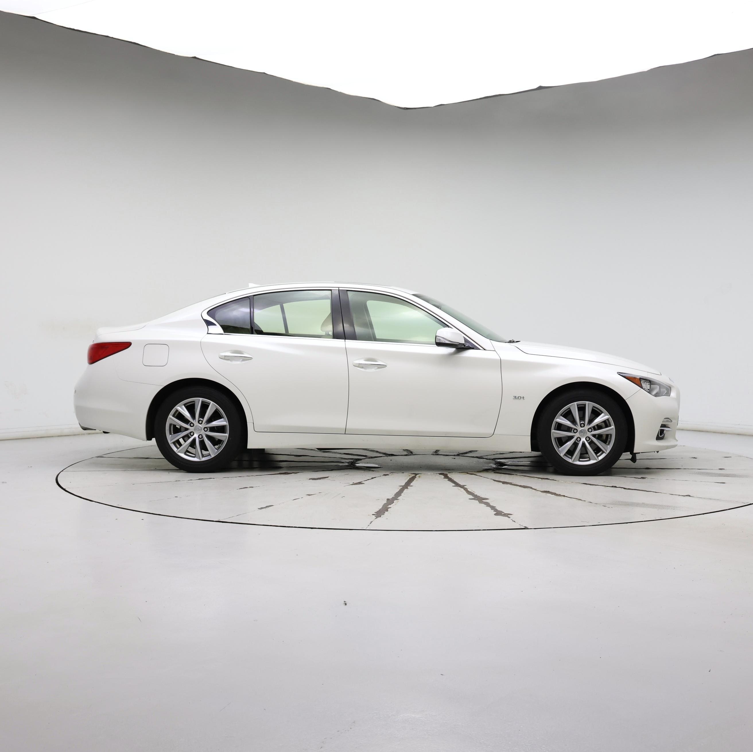 Thumbnail: 2016 INFINITI Q50 - 7