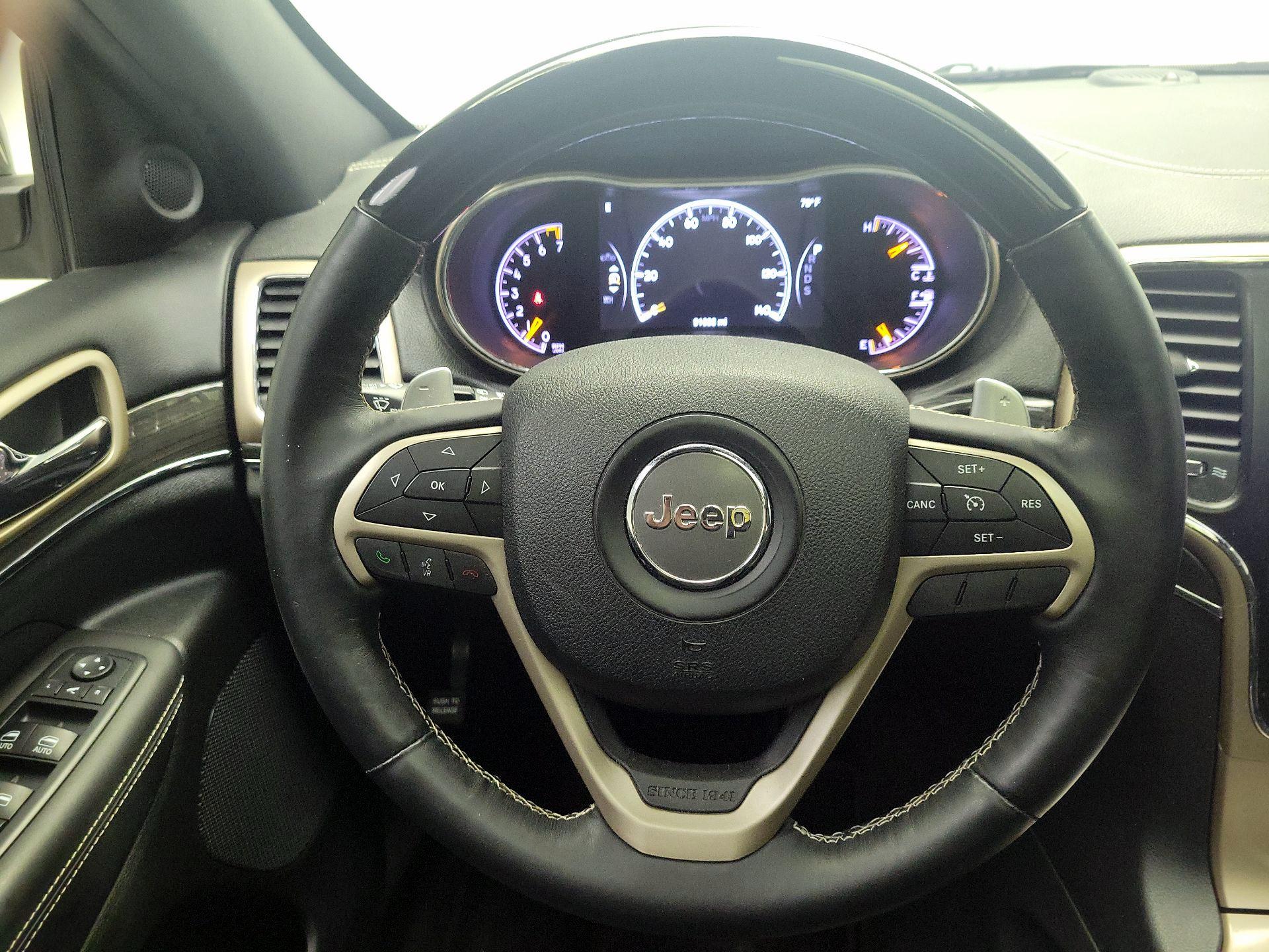 Thumbnail: 2015 Jeep Grand Cherokee - 10