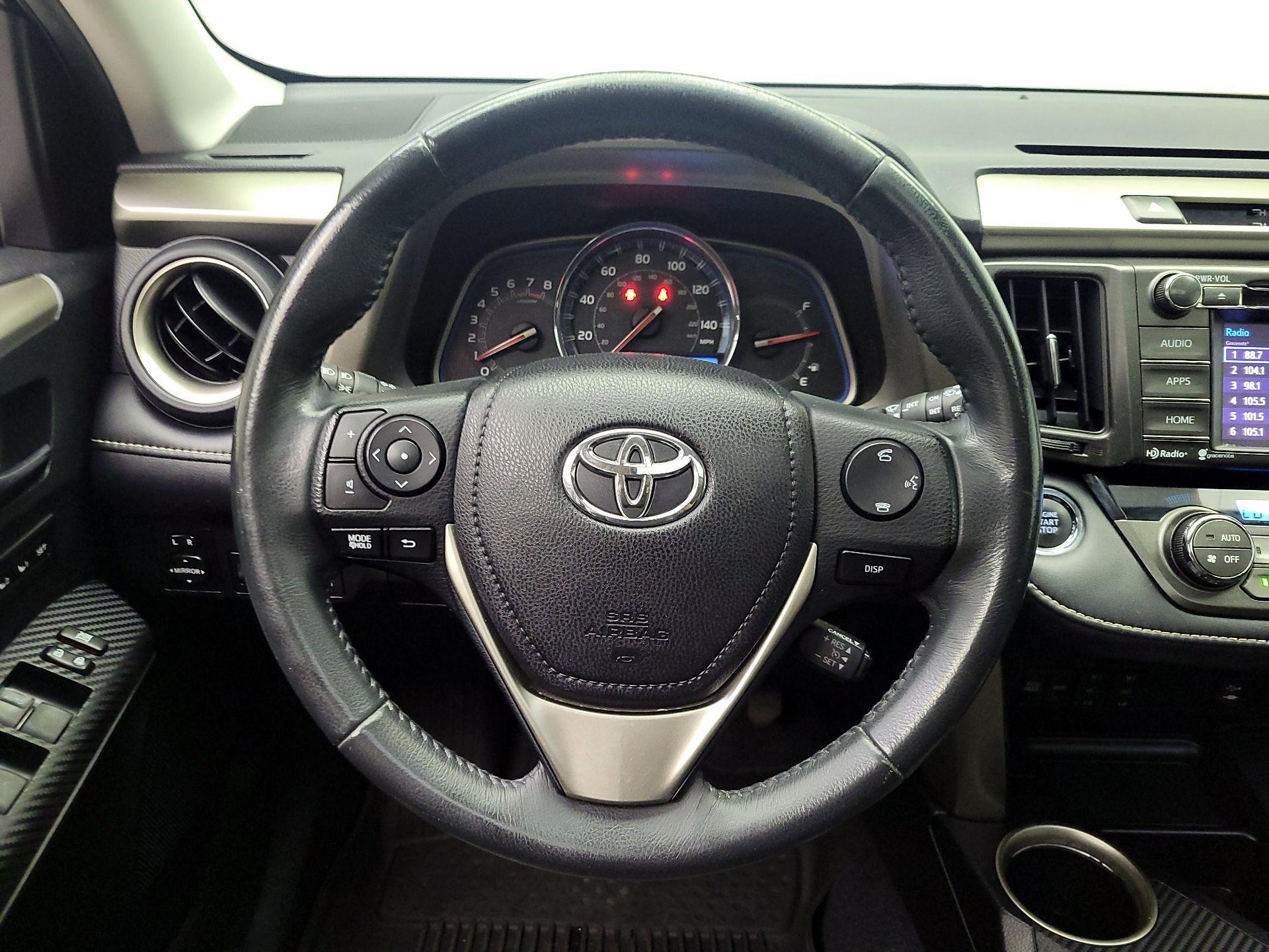 Thumbnail: 2014 Toyota RAV4 - 10