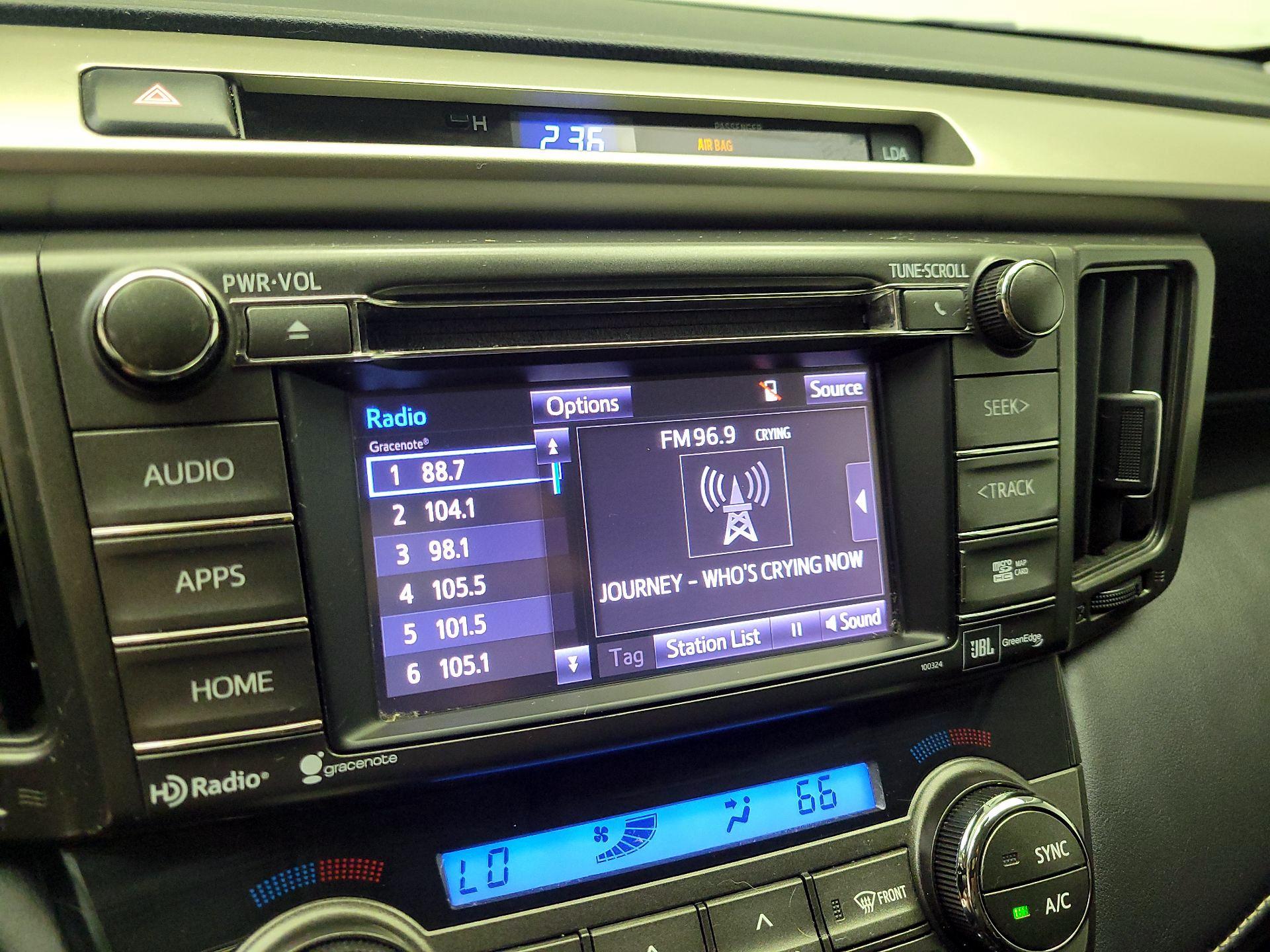 Thumbnail: 2014 Toyota RAV4 - 15