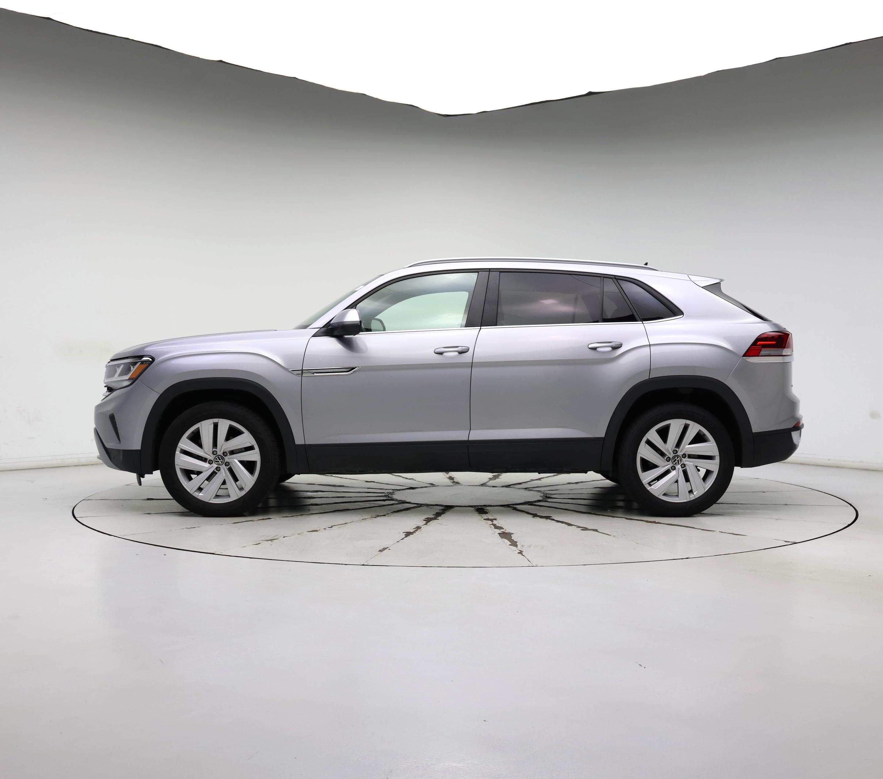 Thumbnail: 2021 Volkswagen Atlas - 3