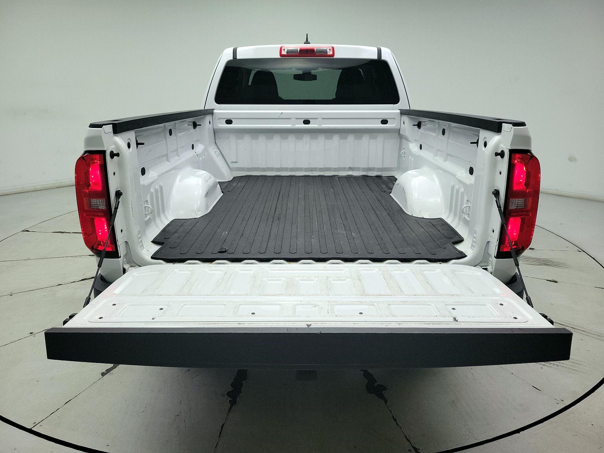 Thumbnail: 2019 Chevrolet Colorado - 20