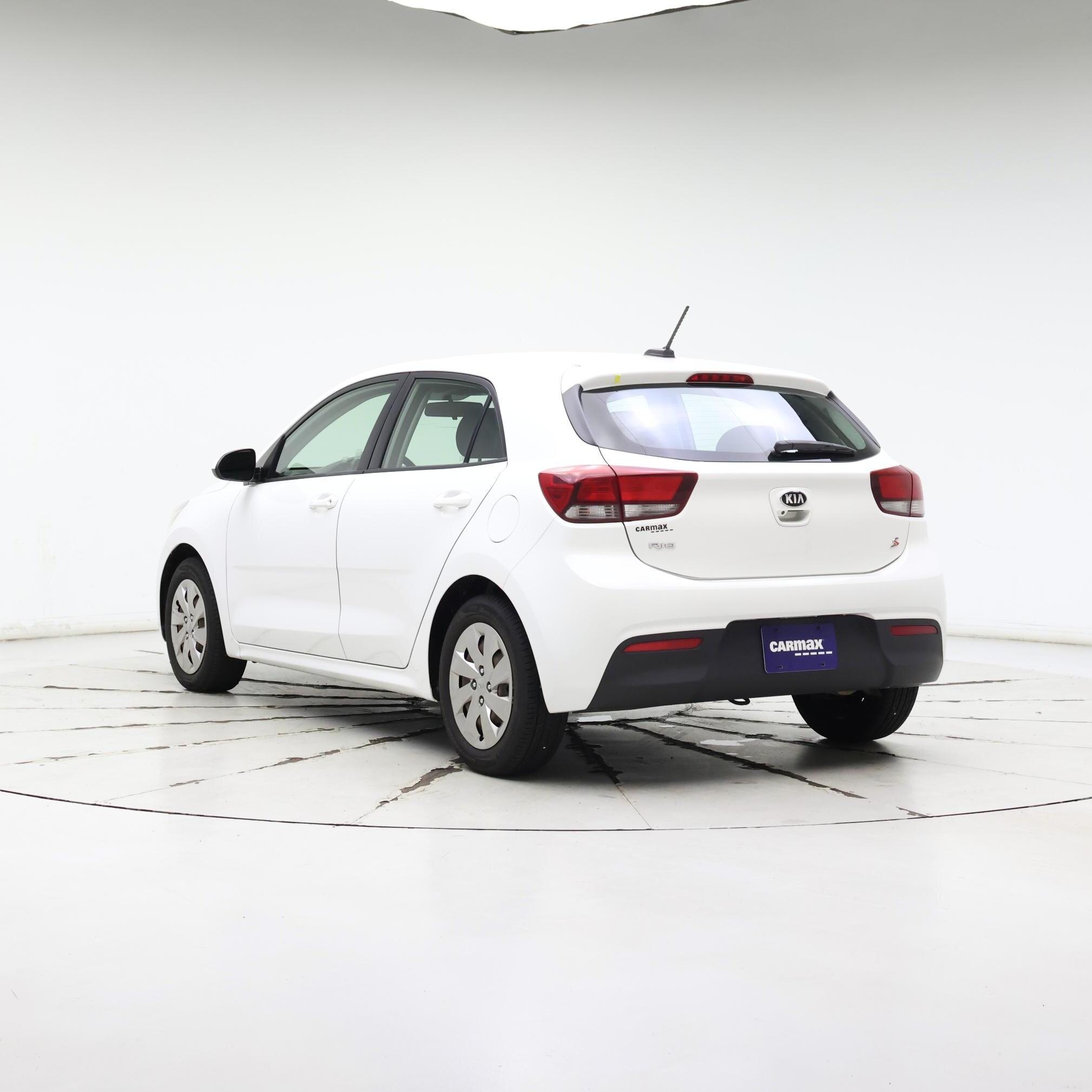 Thumbnail: 2018 Kia Rio5 - 2