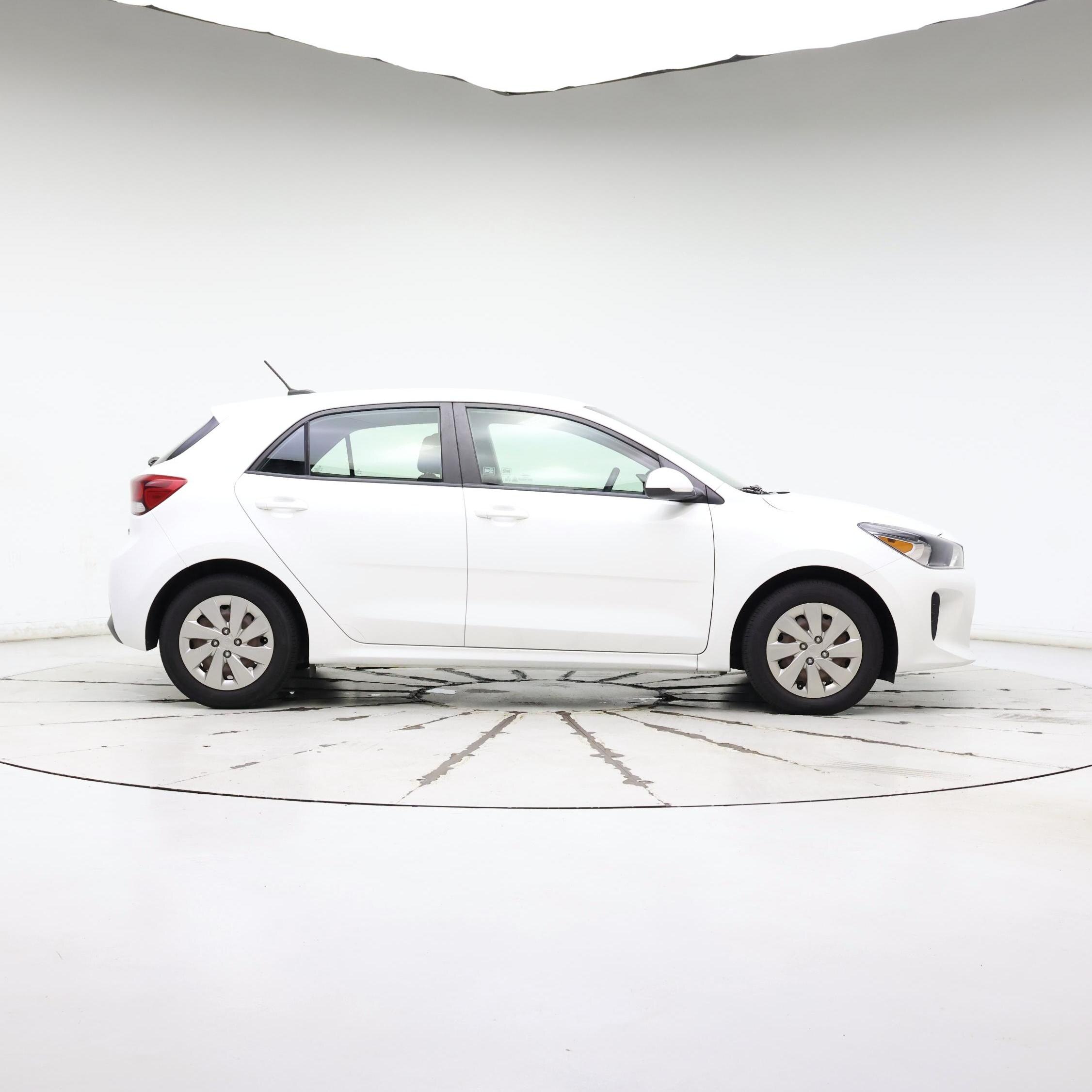 Thumbnail: 2018 Kia Rio5 - 7