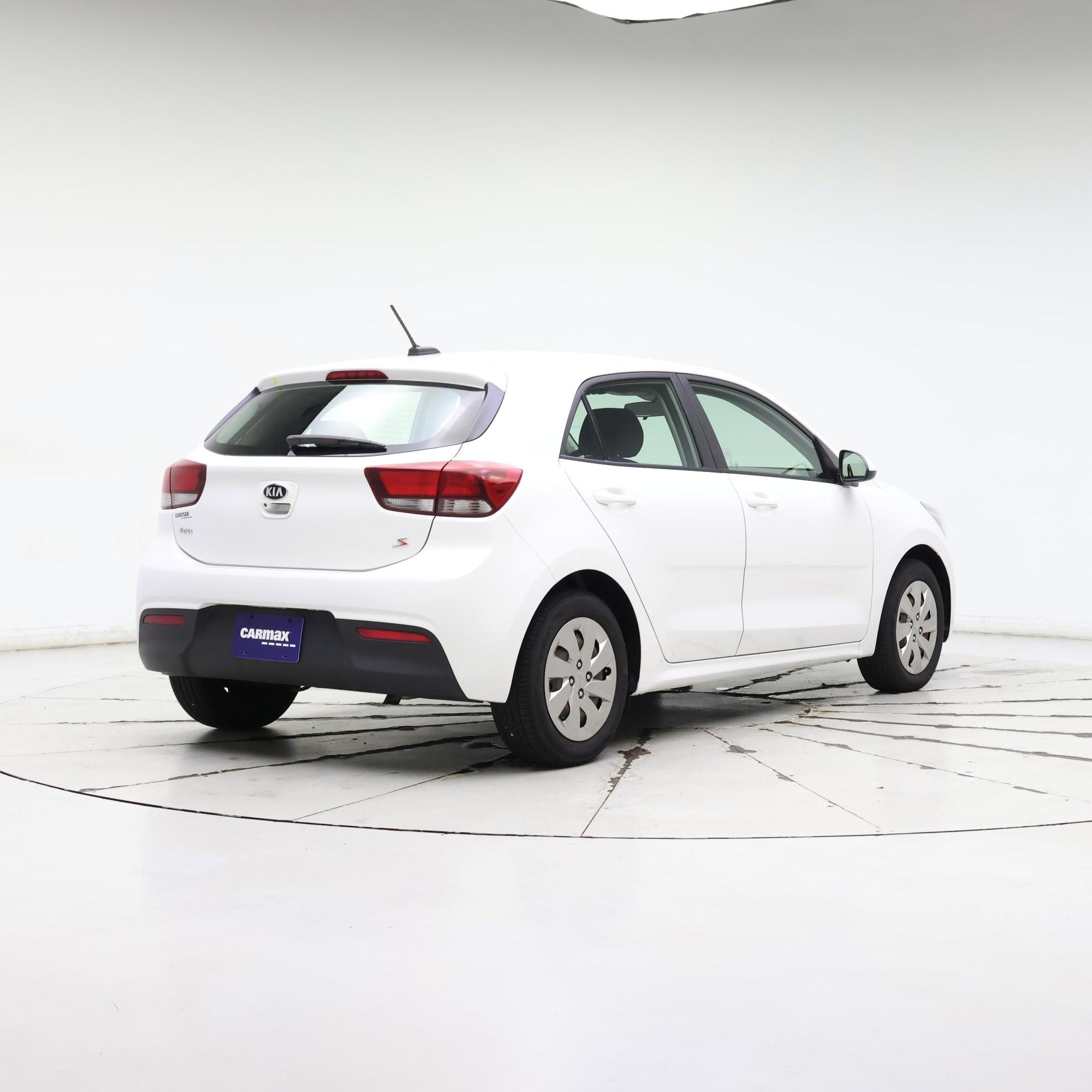 Thumbnail: 2018 Kia Rio5 - 8