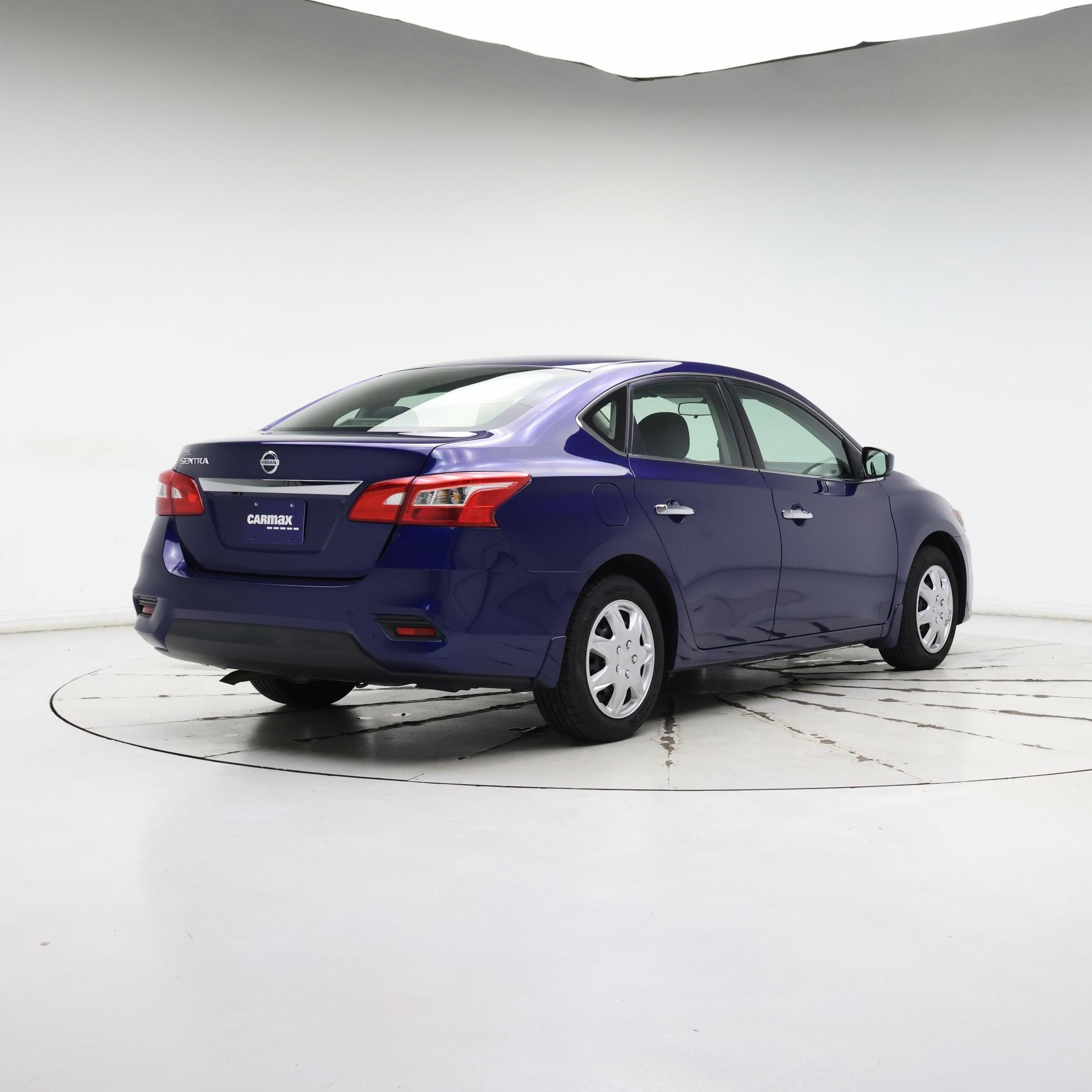 Thumbnail: 2019 Nissan Sentra - 8