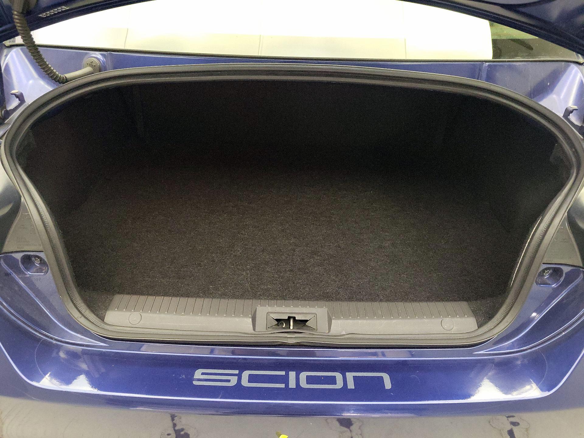Thumbnail: 2013 Scion FR-S - 18