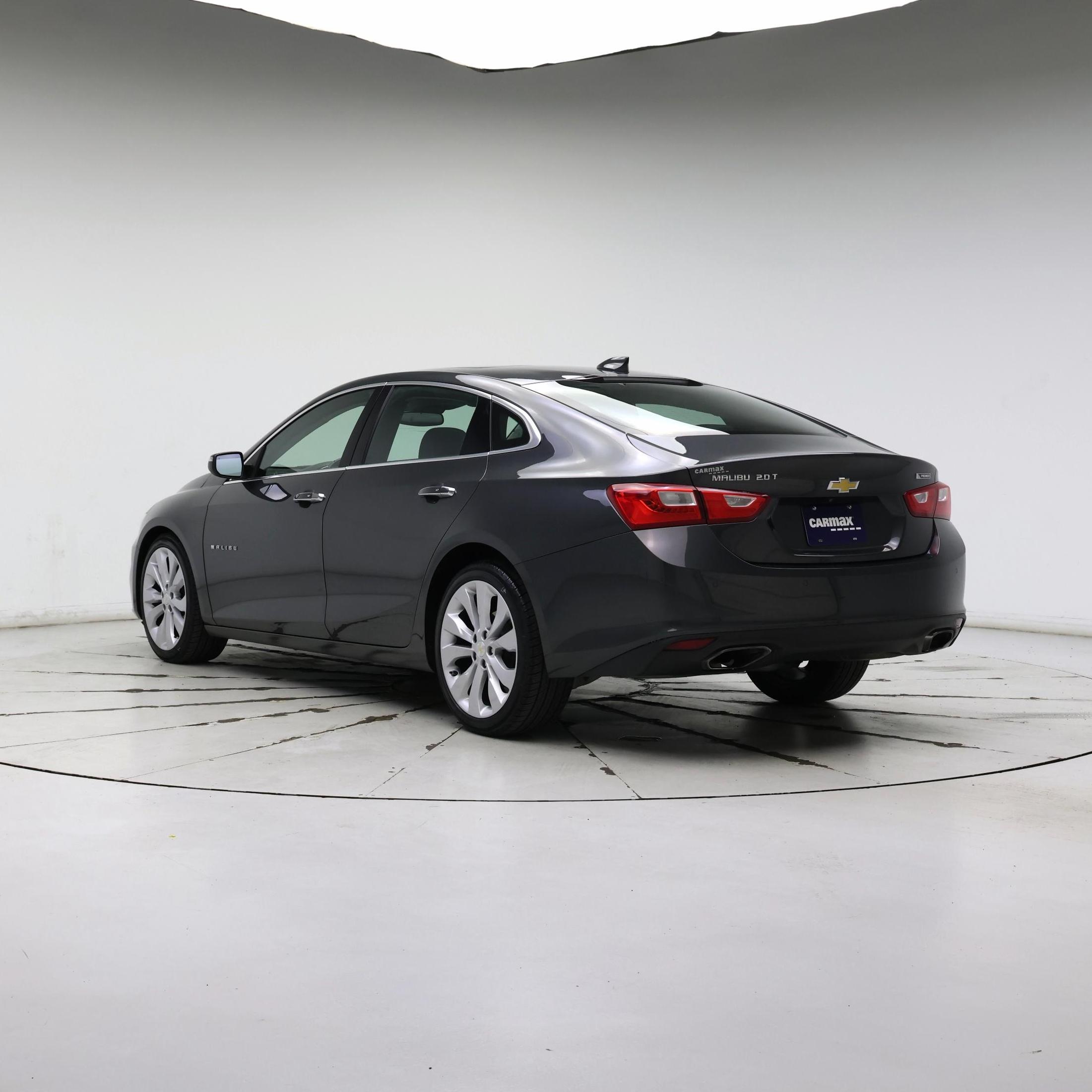 Thumbnail: 2016 Chevrolet Malibu - 2