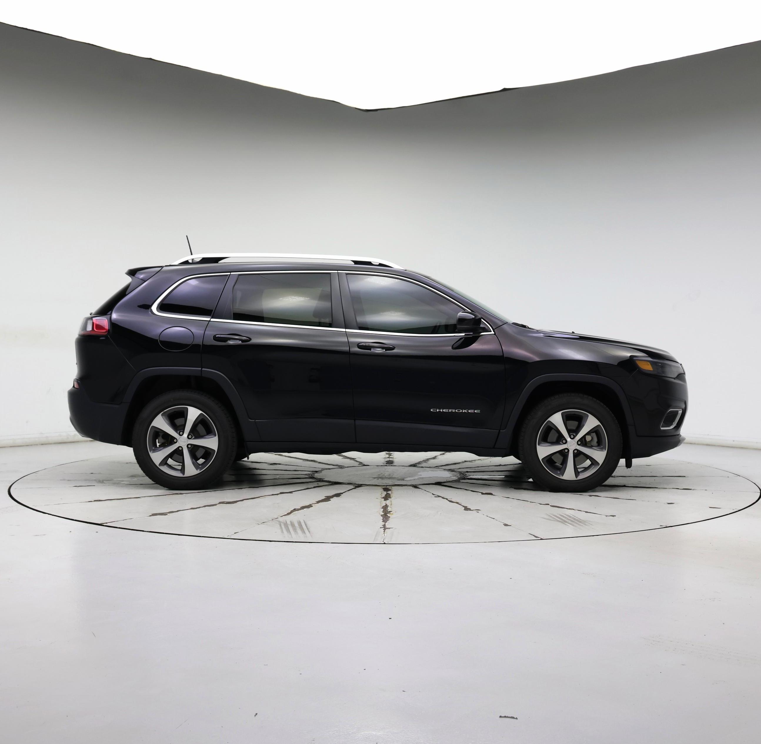 Thumbnail: 2020 Jeep Cherokee - 7