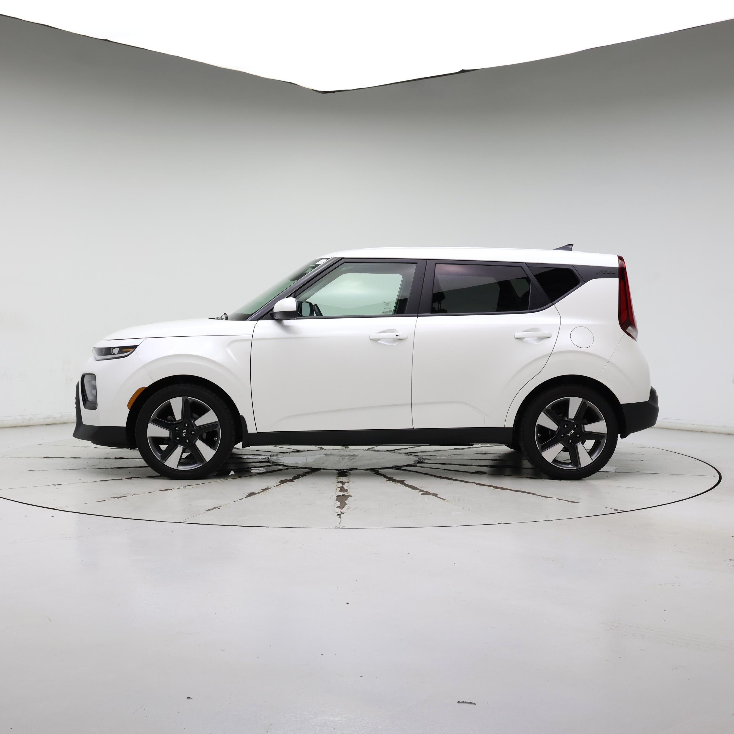 Thumbnail: 2020 Kia Soul - 3