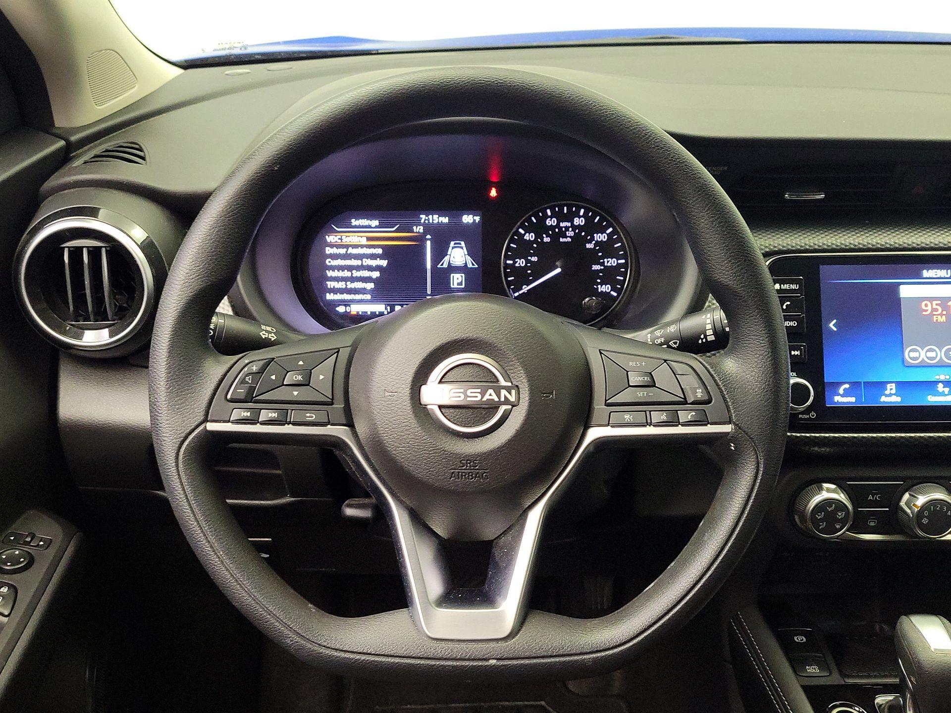 Thumbnail: 2024 Nissan Kicks - 10