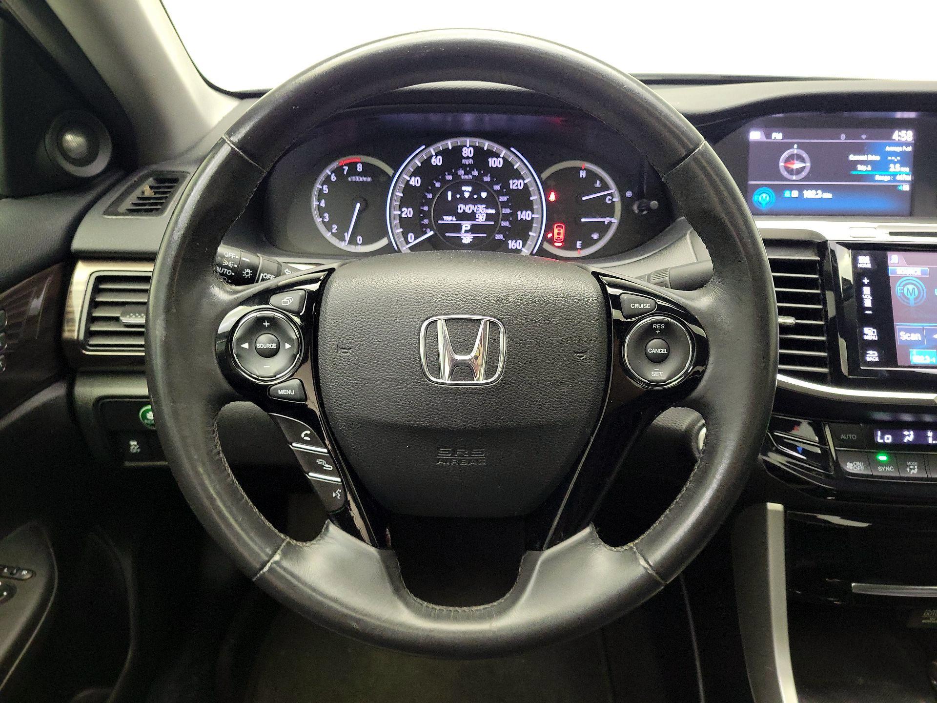 Thumbnail: 2016 Honda Accord - 10