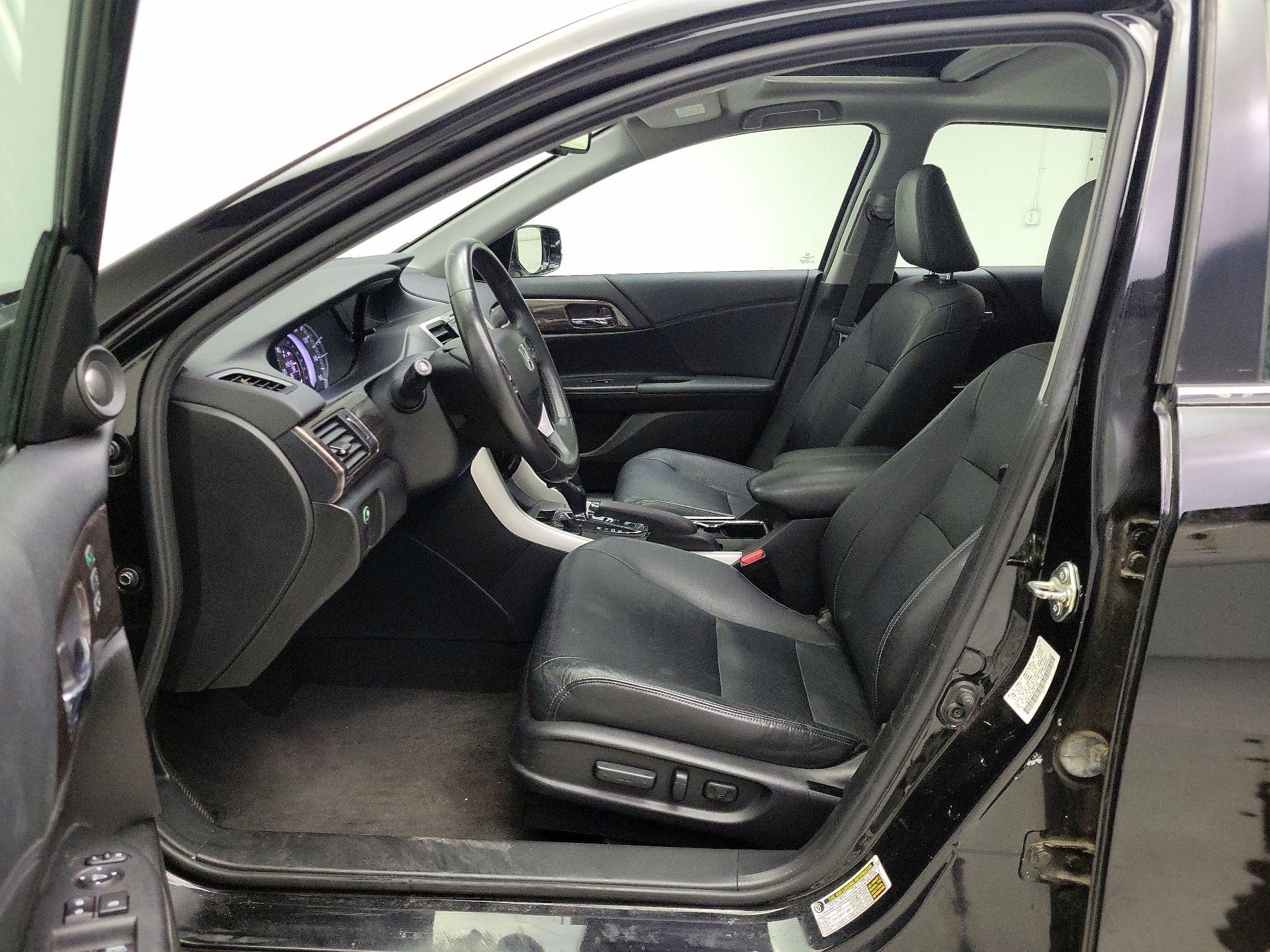 Thumbnail: 2016 Honda Accord - 11