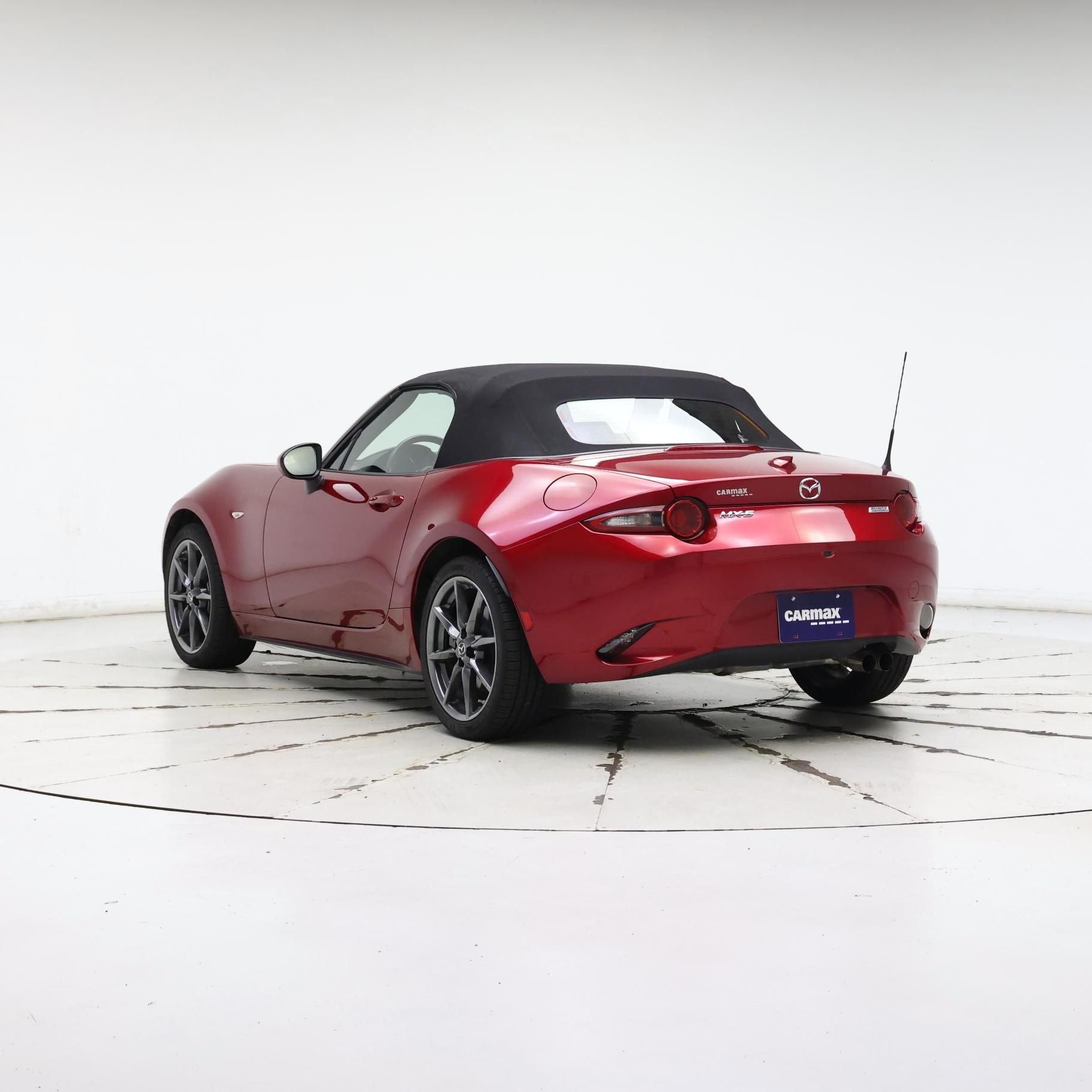 Thumbnail: 2019 Mazda MX-5 Miata - 2