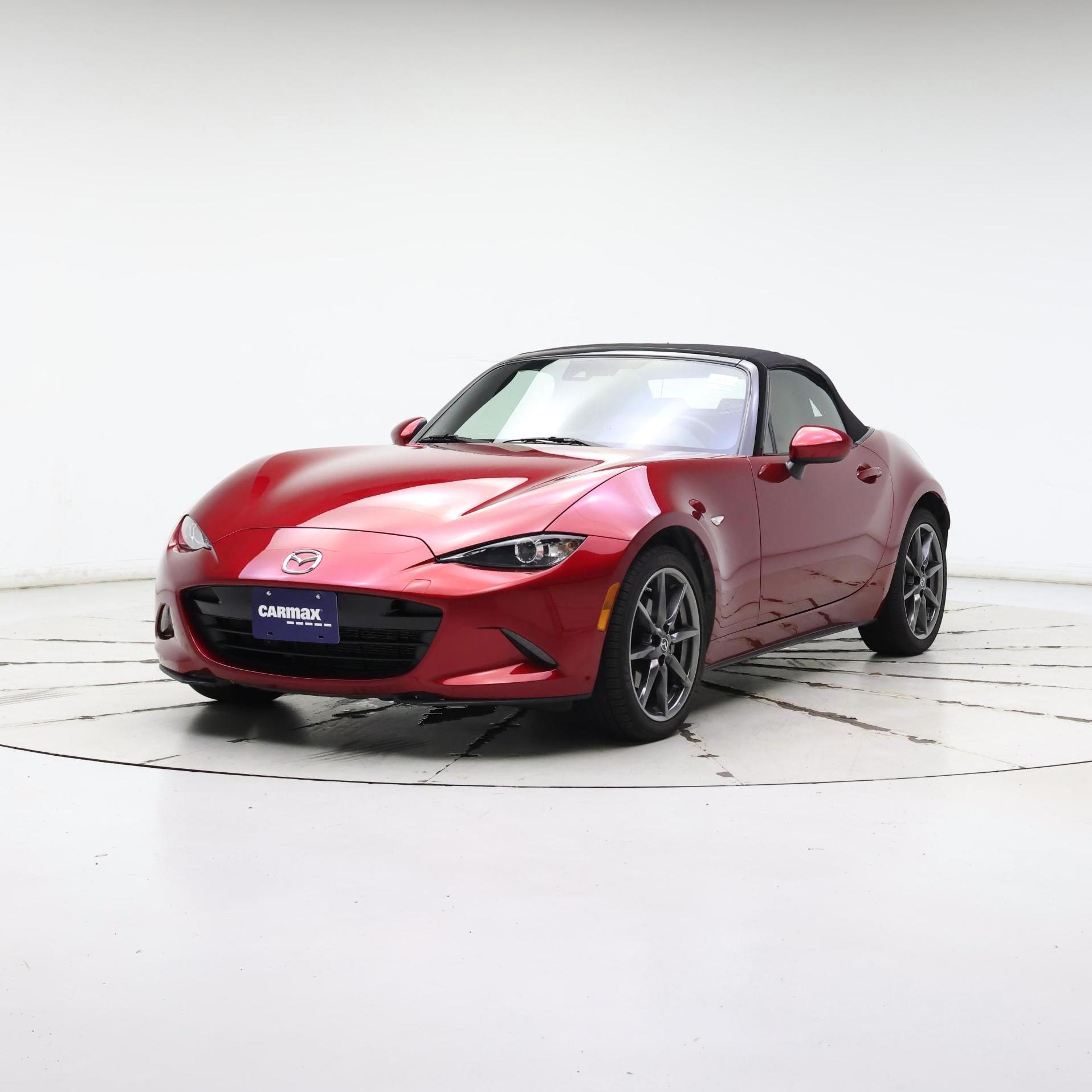 Thumbnail: 2019 Mazda MX-5 Miata - 4