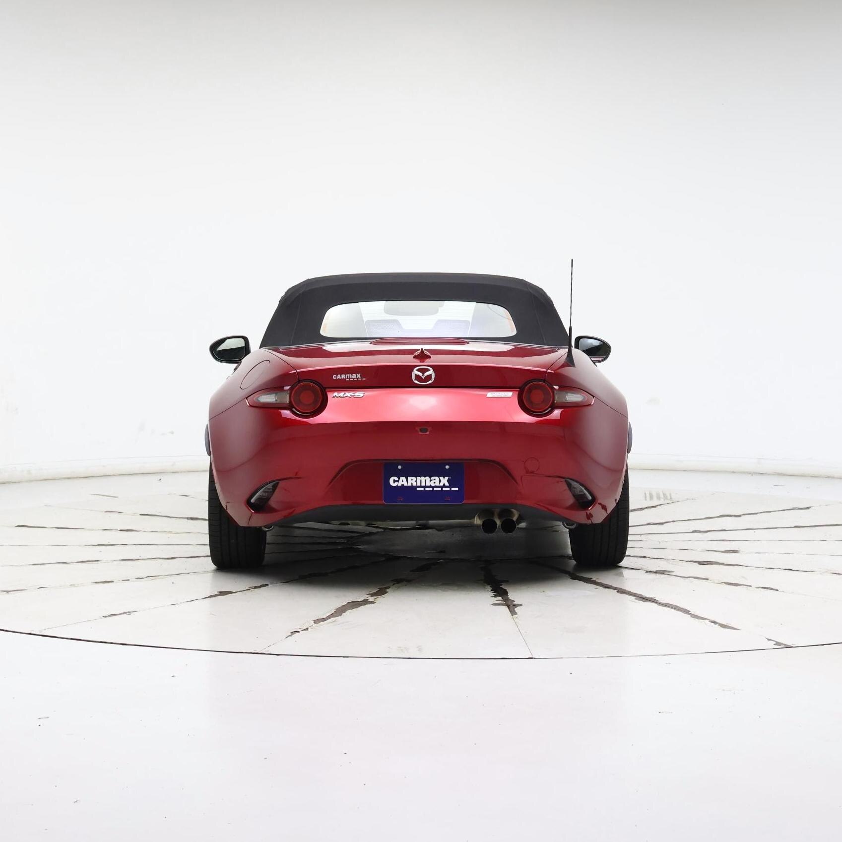 Thumbnail: 2019 Mazda MX-5 Miata - 6