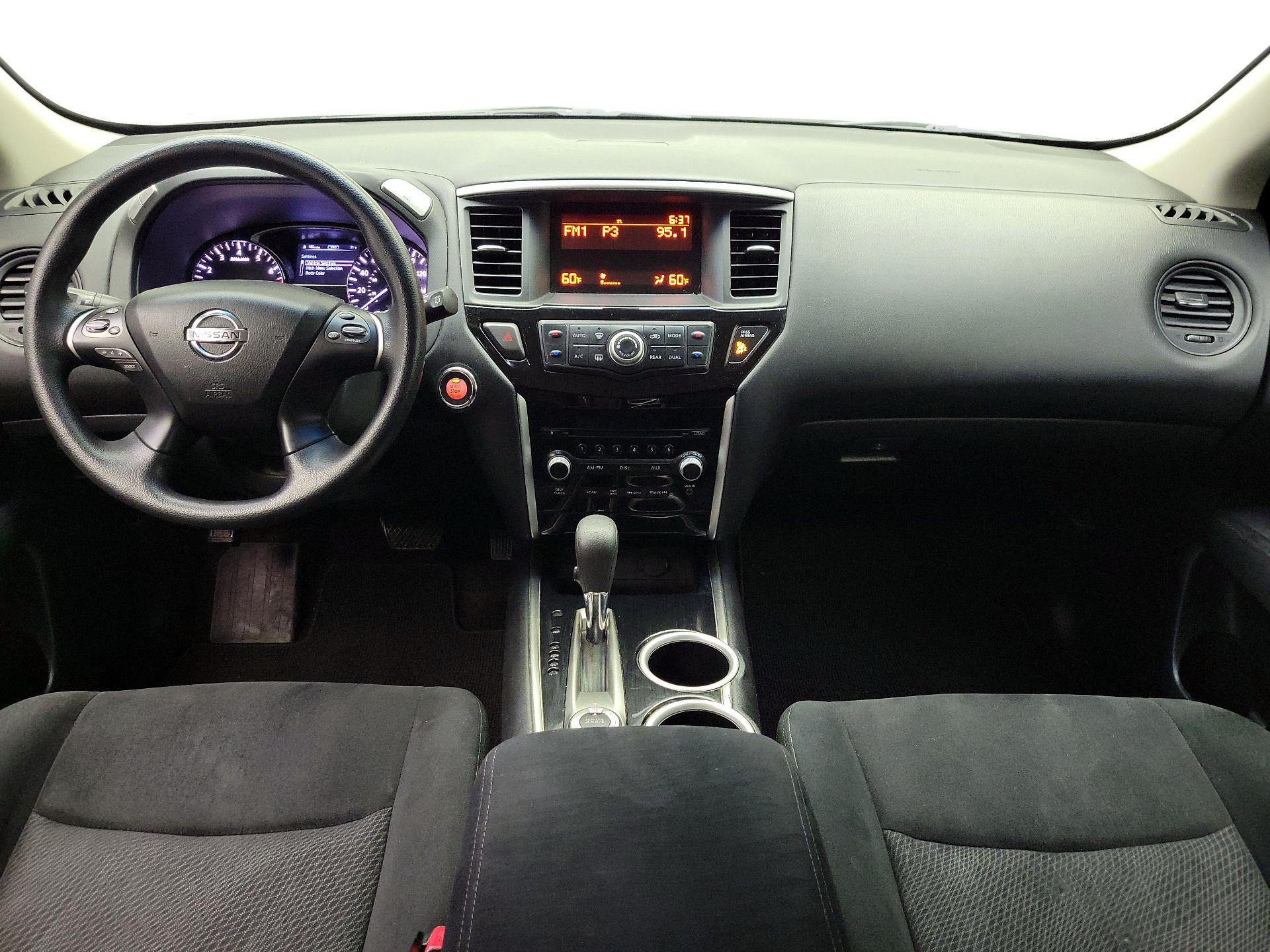 Thumbnail: 2014 Nissan Pathfinder - 9