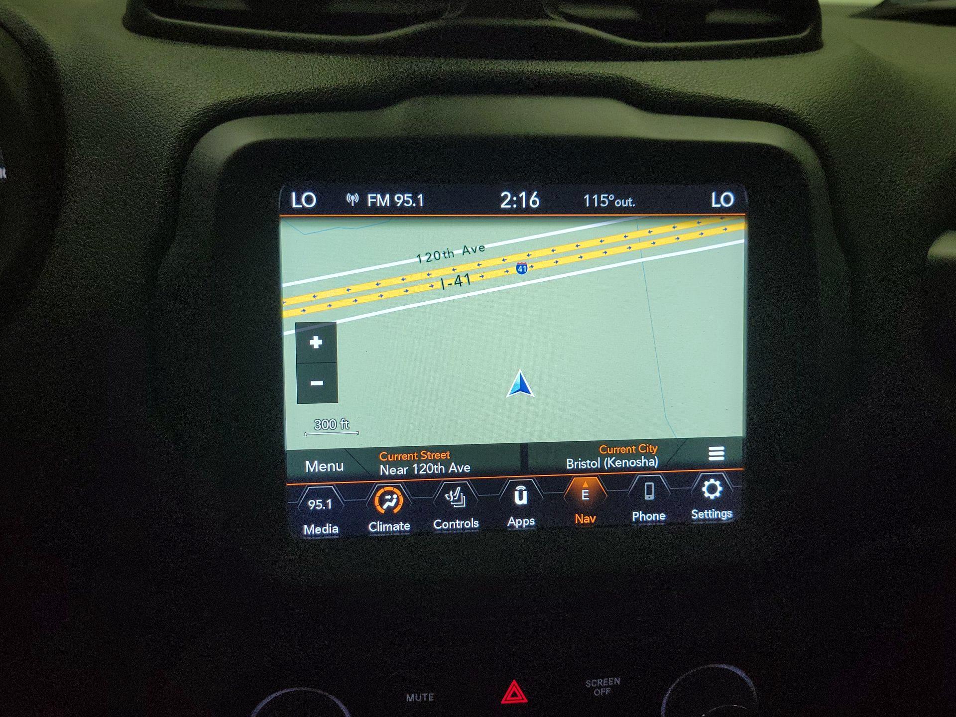 Thumbnail: 2020 Jeep Renegade - 14