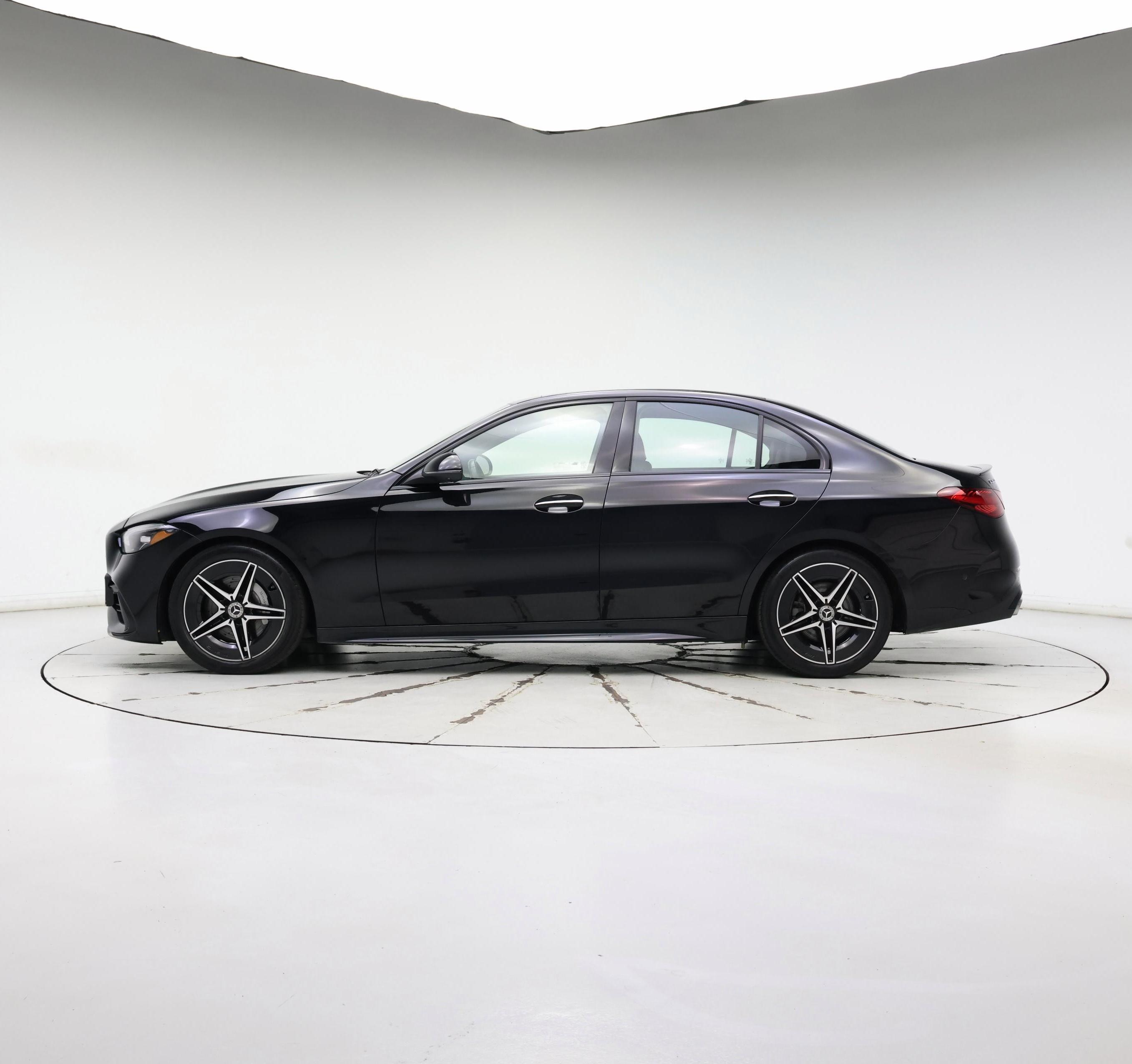 Thumbnail: 2023 Mercedes-Benz C-Class - 3