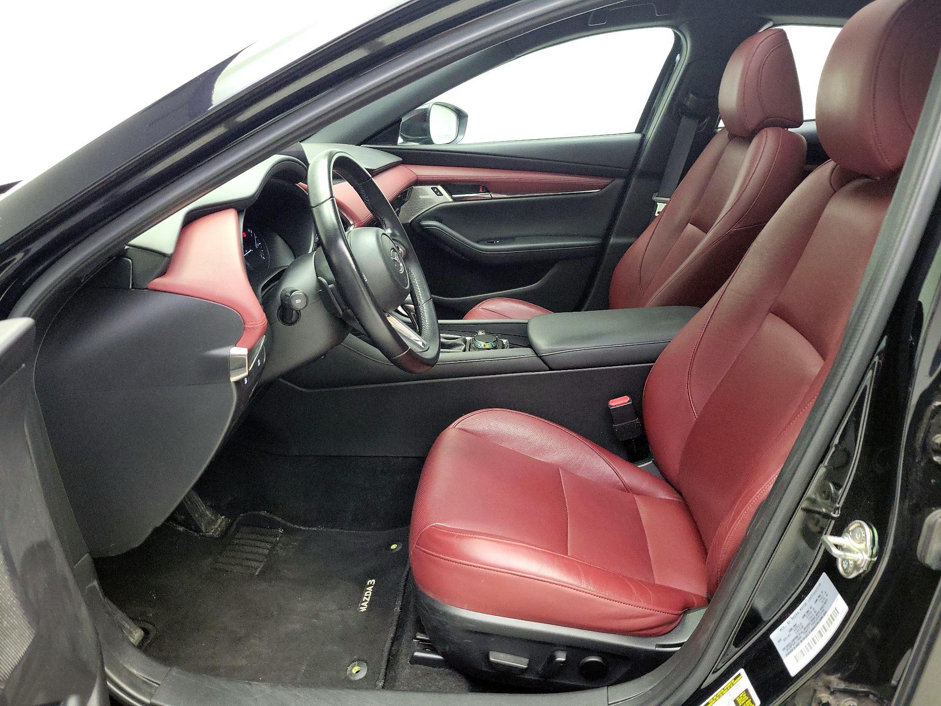 Thumbnail: 2021 Mazda Mazda3 - 11