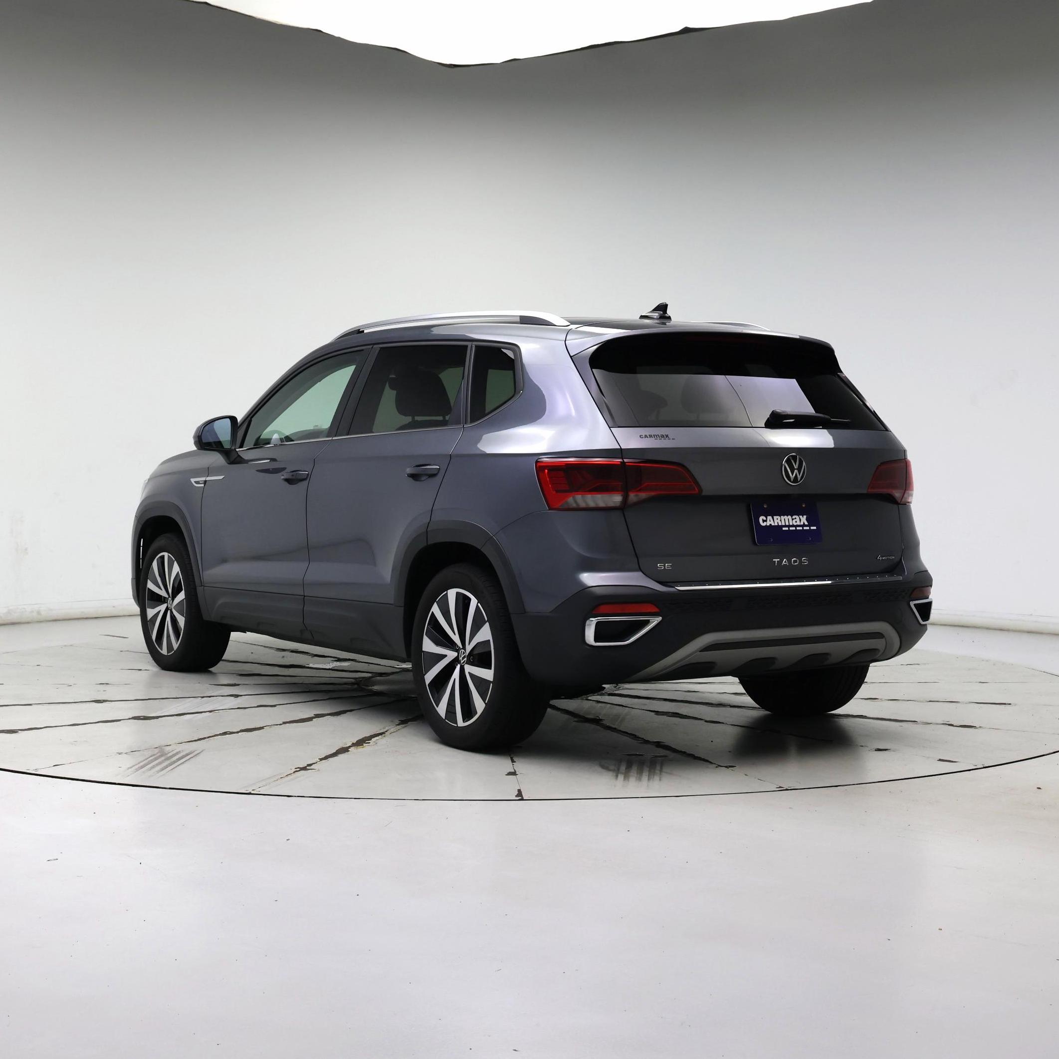 Thumbnail: 2022 Volkswagen Taos - 2