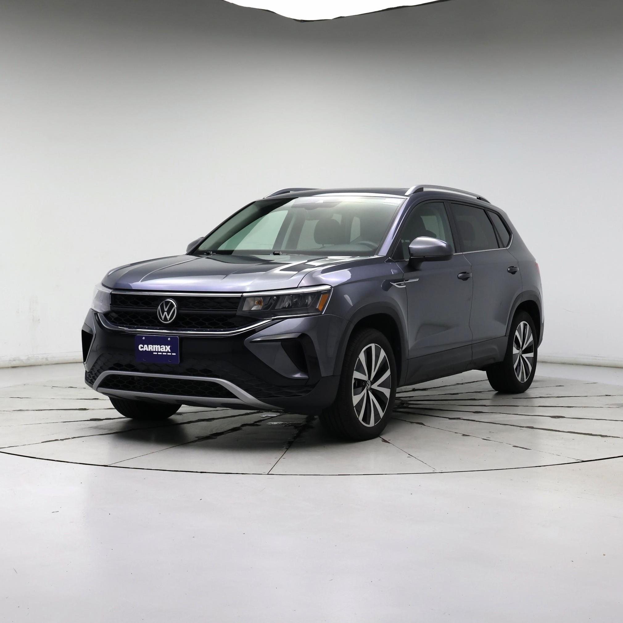 Thumbnail: 2022 Volkswagen Taos - 4
