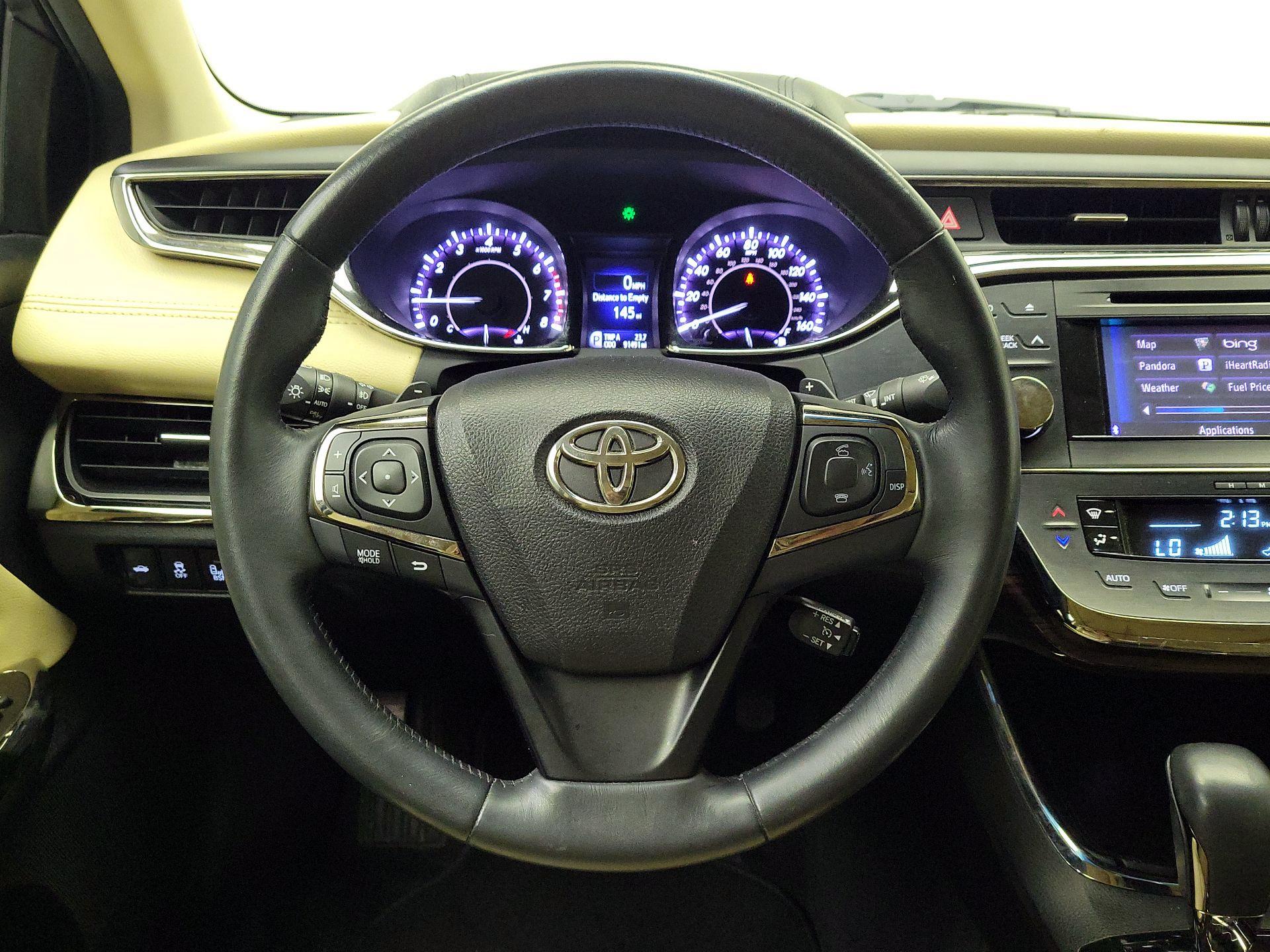 Thumbnail: 2014 Toyota Avalon - 10
