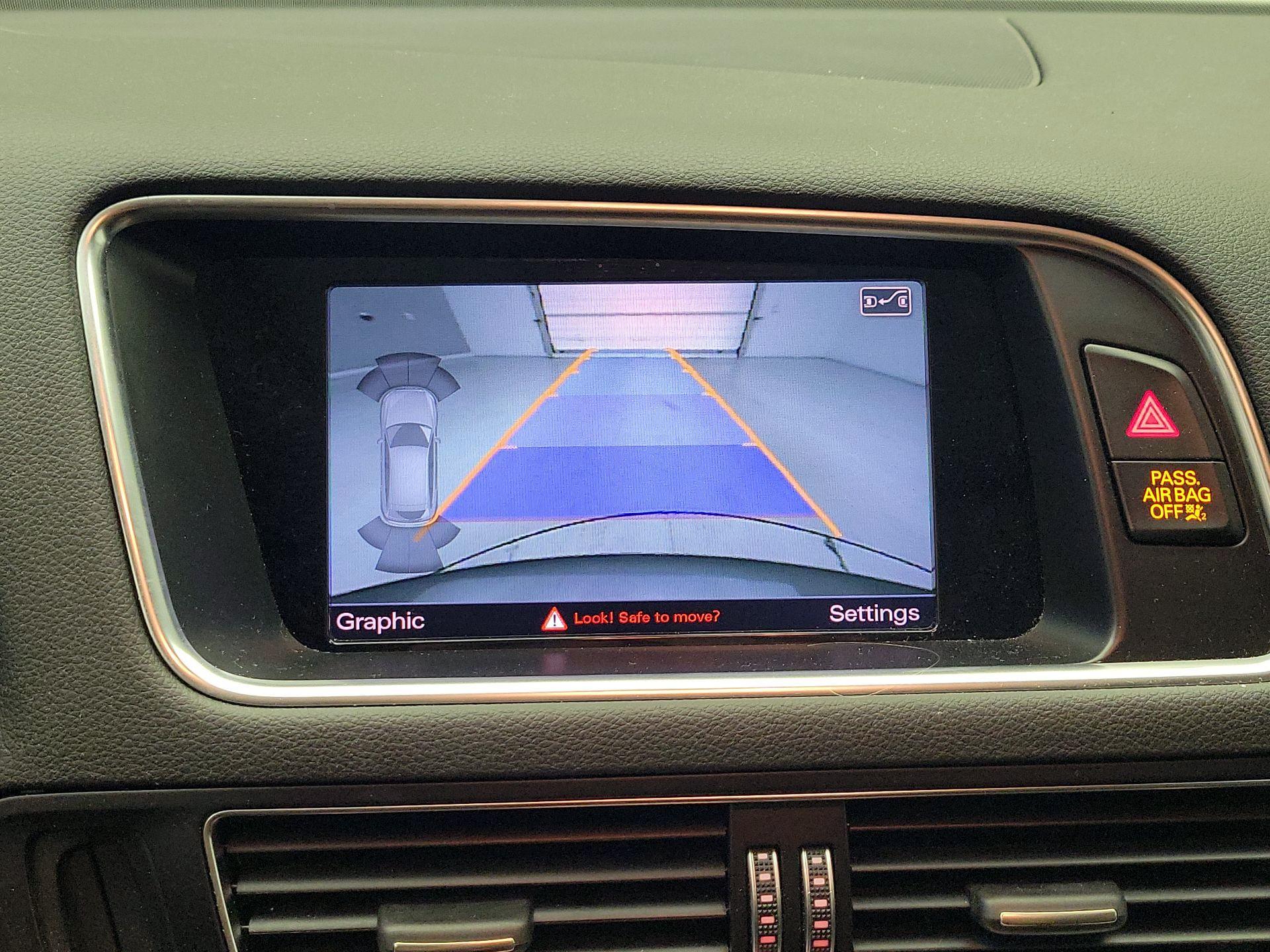 Thumbnail: 2015 Audi Q5 - 15