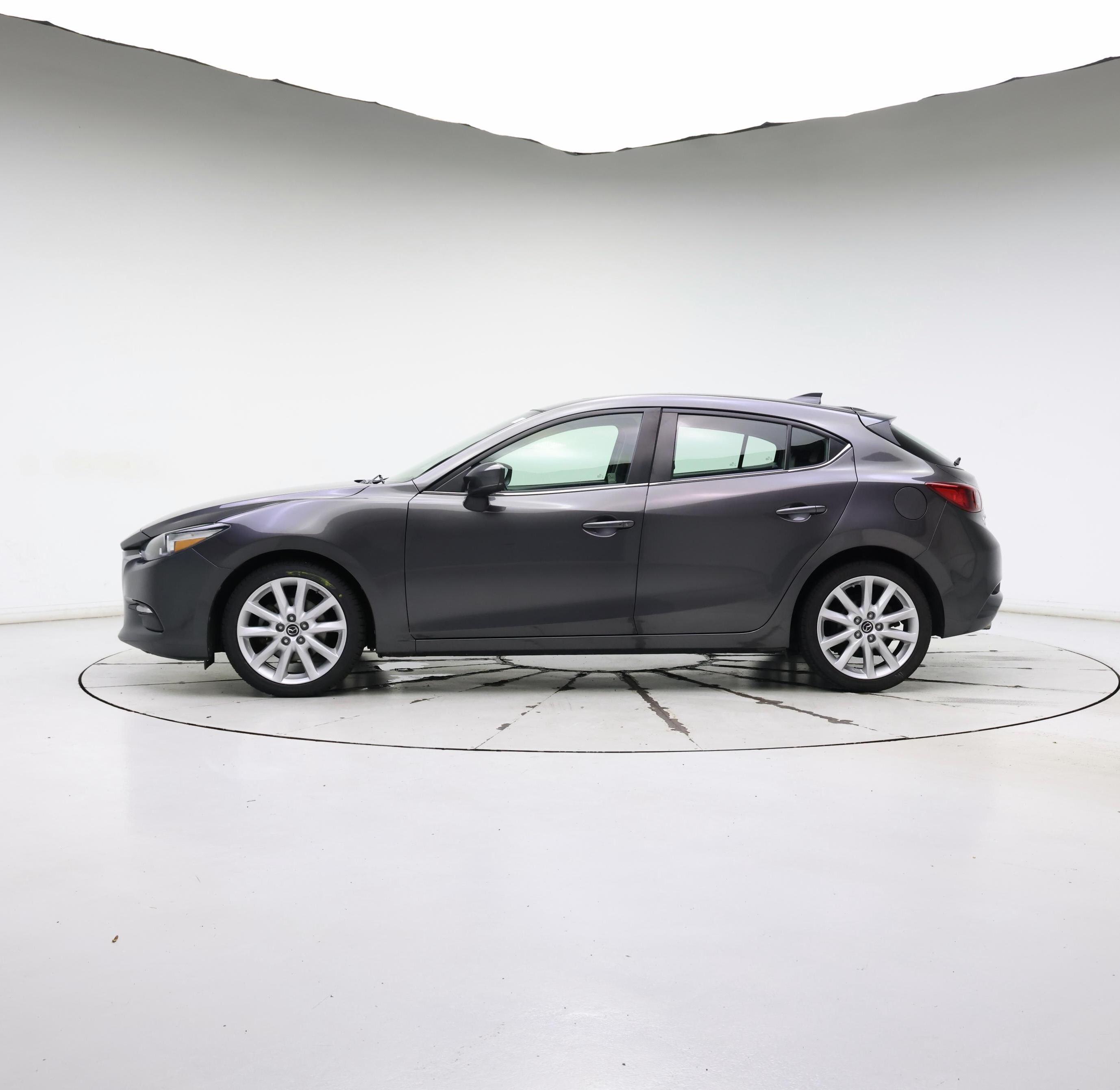 Thumbnail: 2018 Mazda Mazda3 - 3