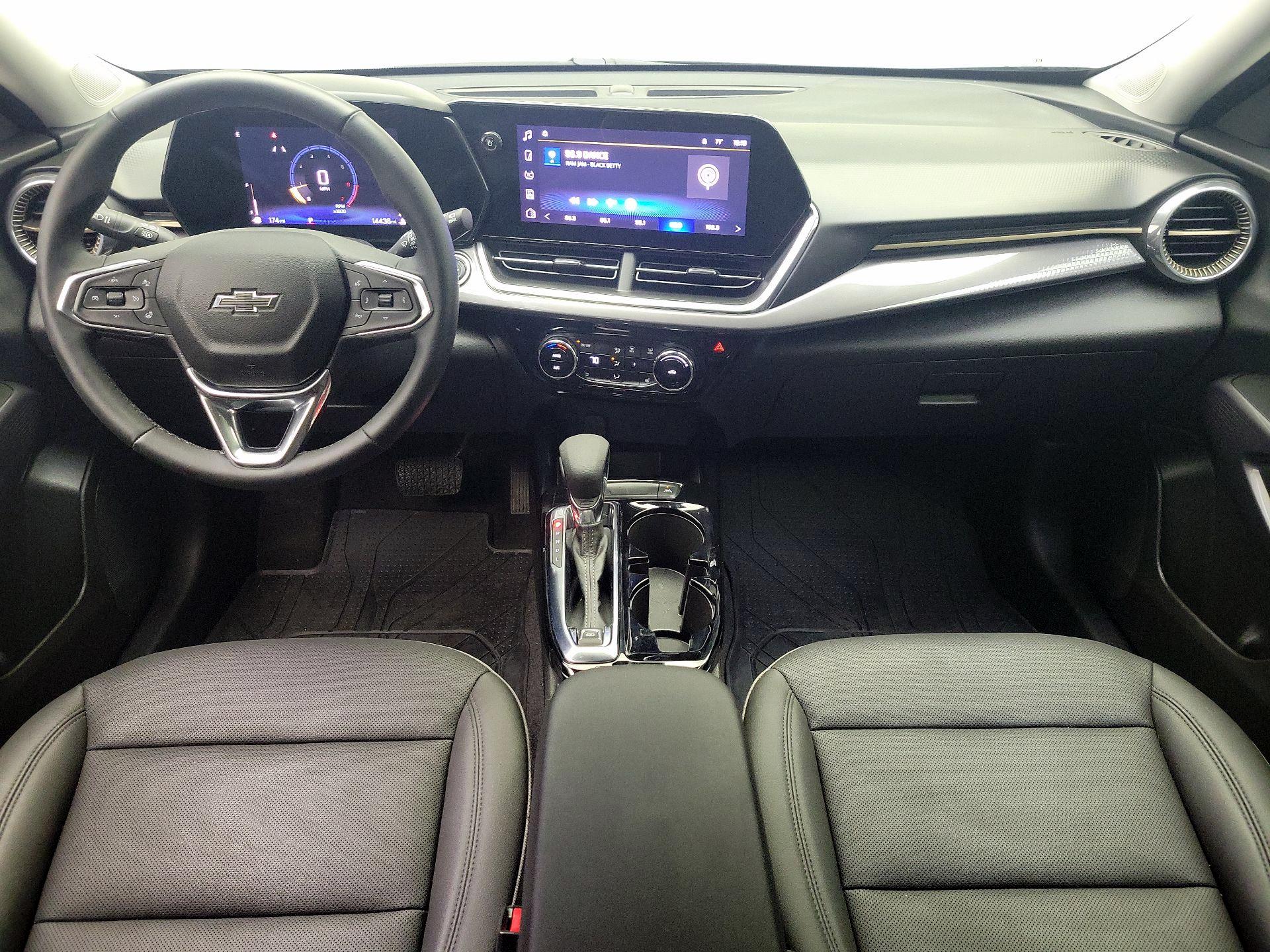 Thumbnail: 2025 Chevrolet Trax - 9