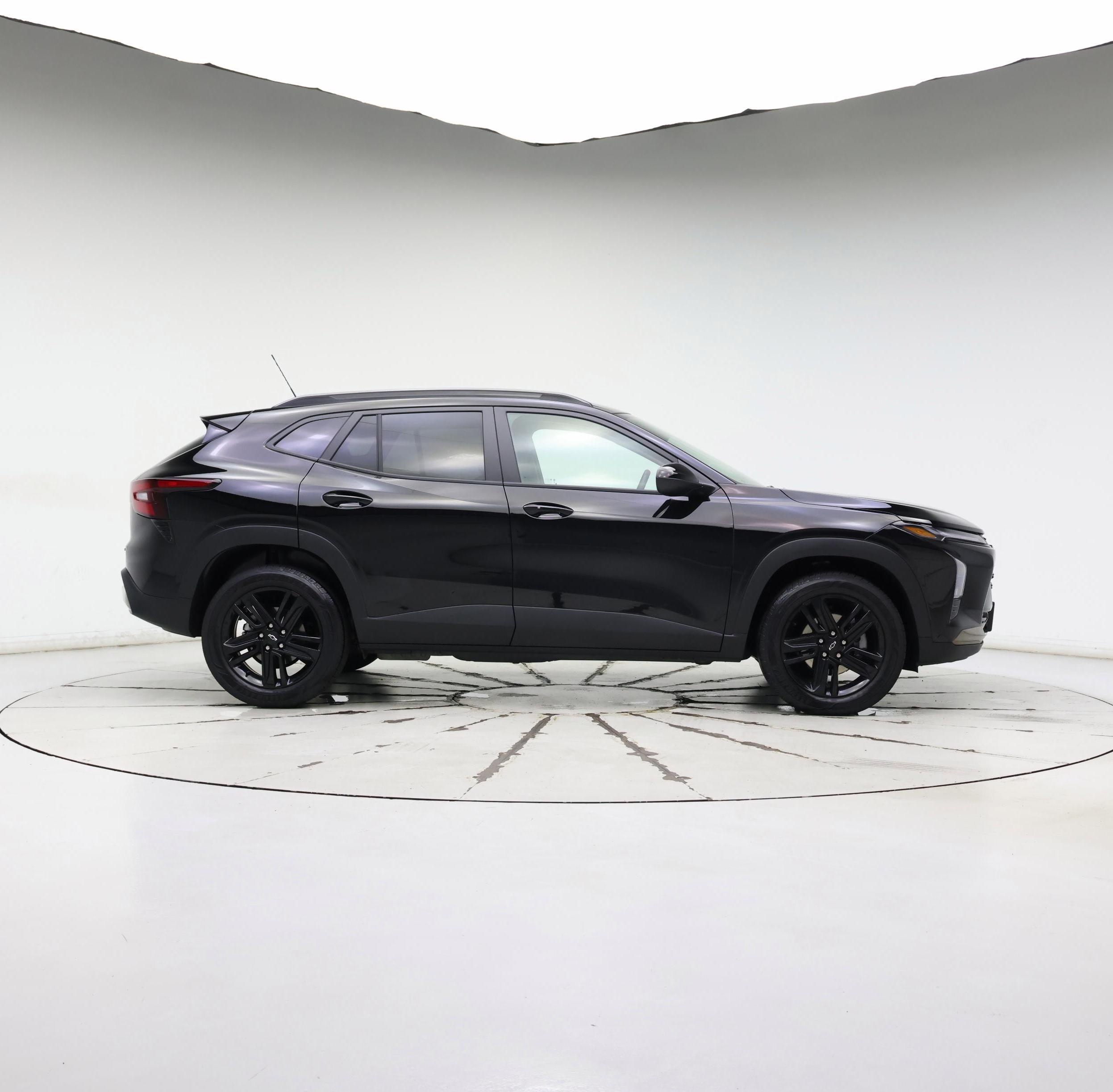 Thumbnail: 2025 Chevrolet Trax - 7