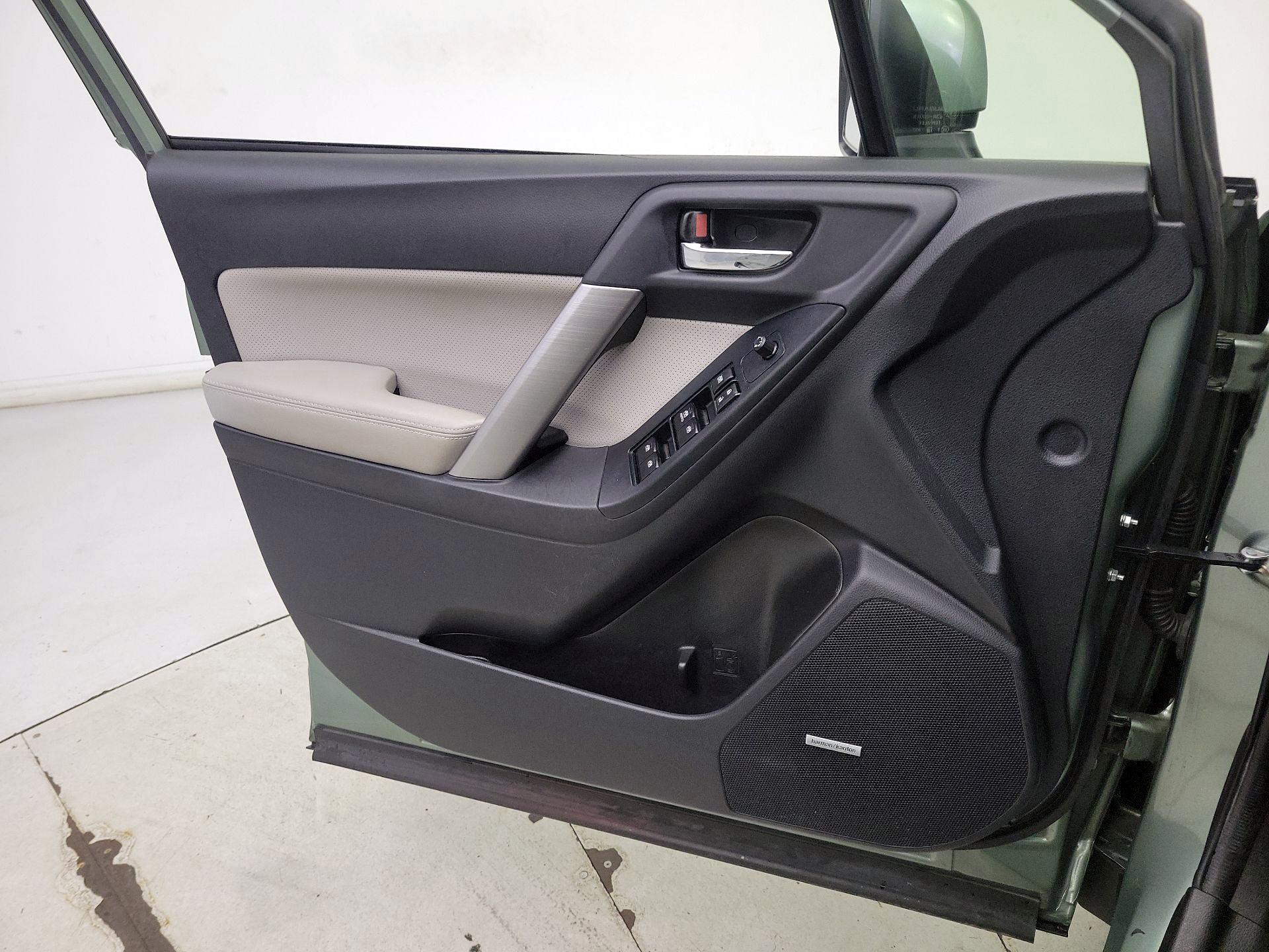 Thumbnail: 2014 Subaru Forester - 12