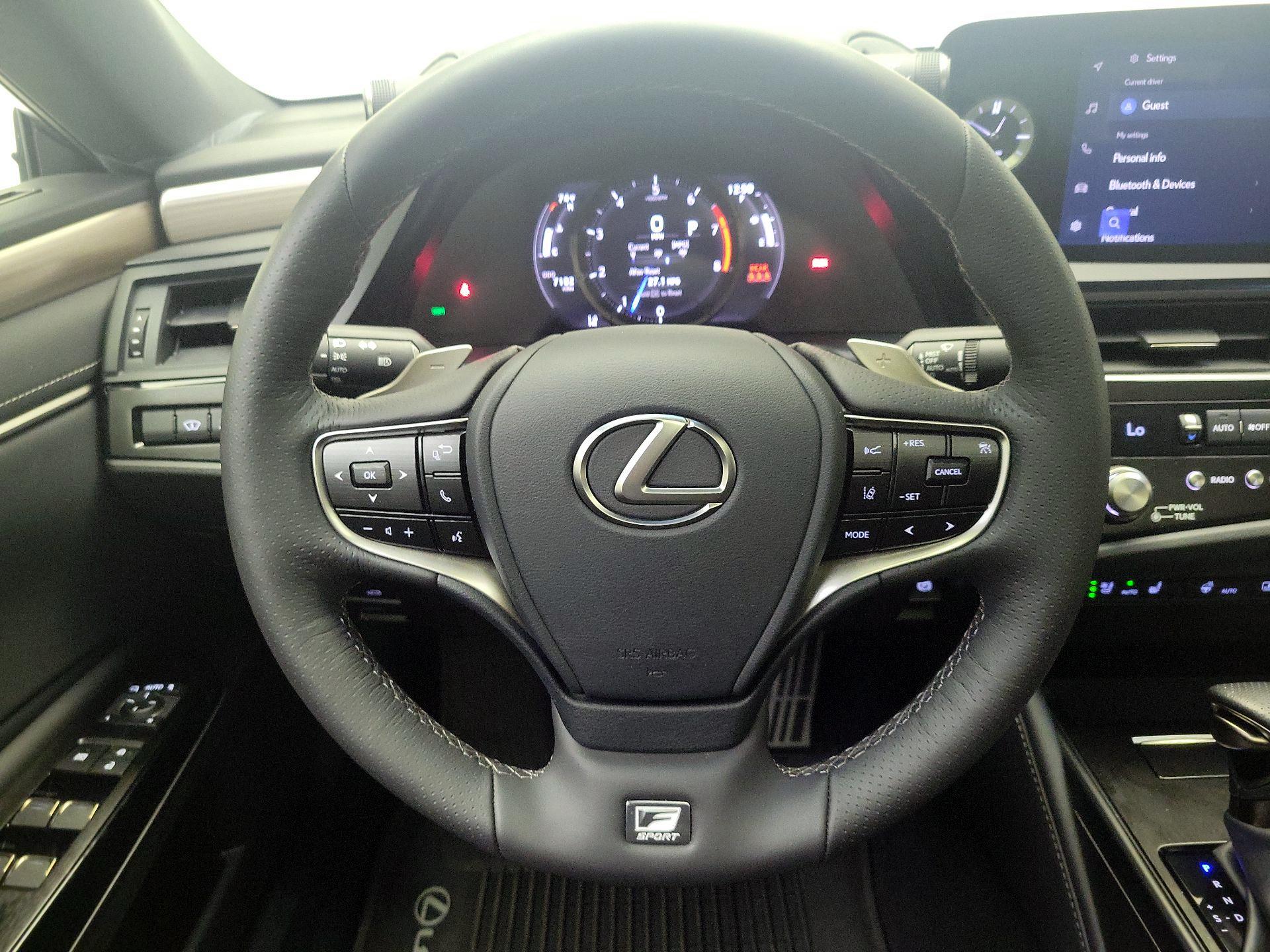 Thumbnail: 2024 Lexus ES - 10