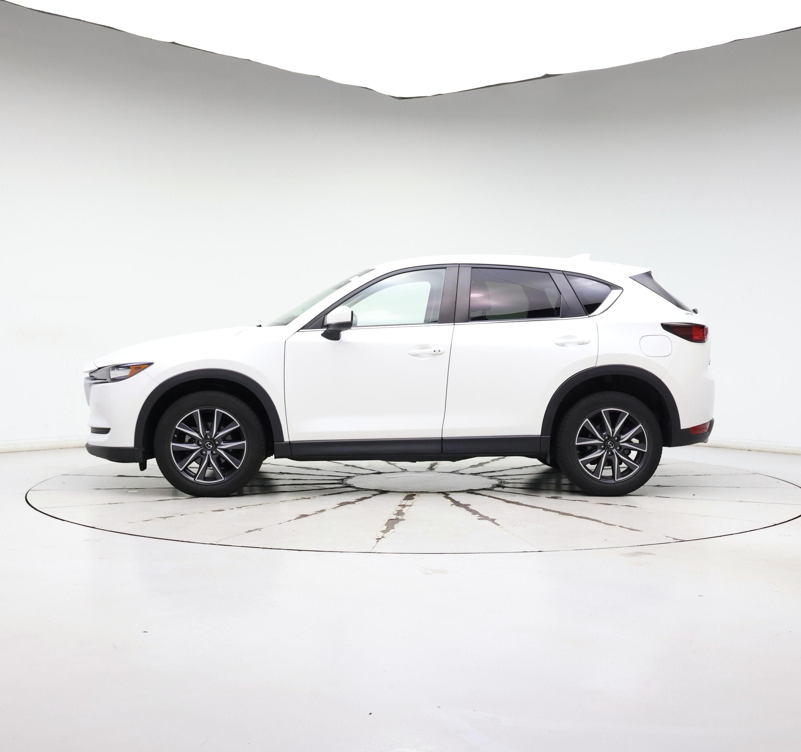 Thumbnail: 2018 Mazda CX-5 - 3