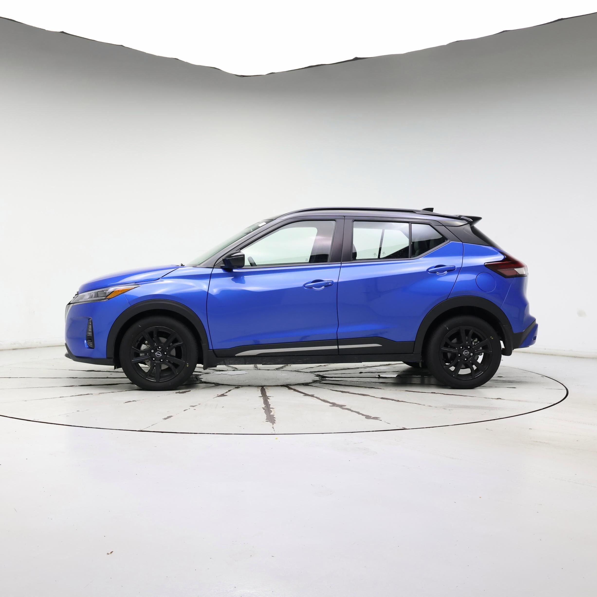 Thumbnail: 2024 Nissan Kicks - 3
