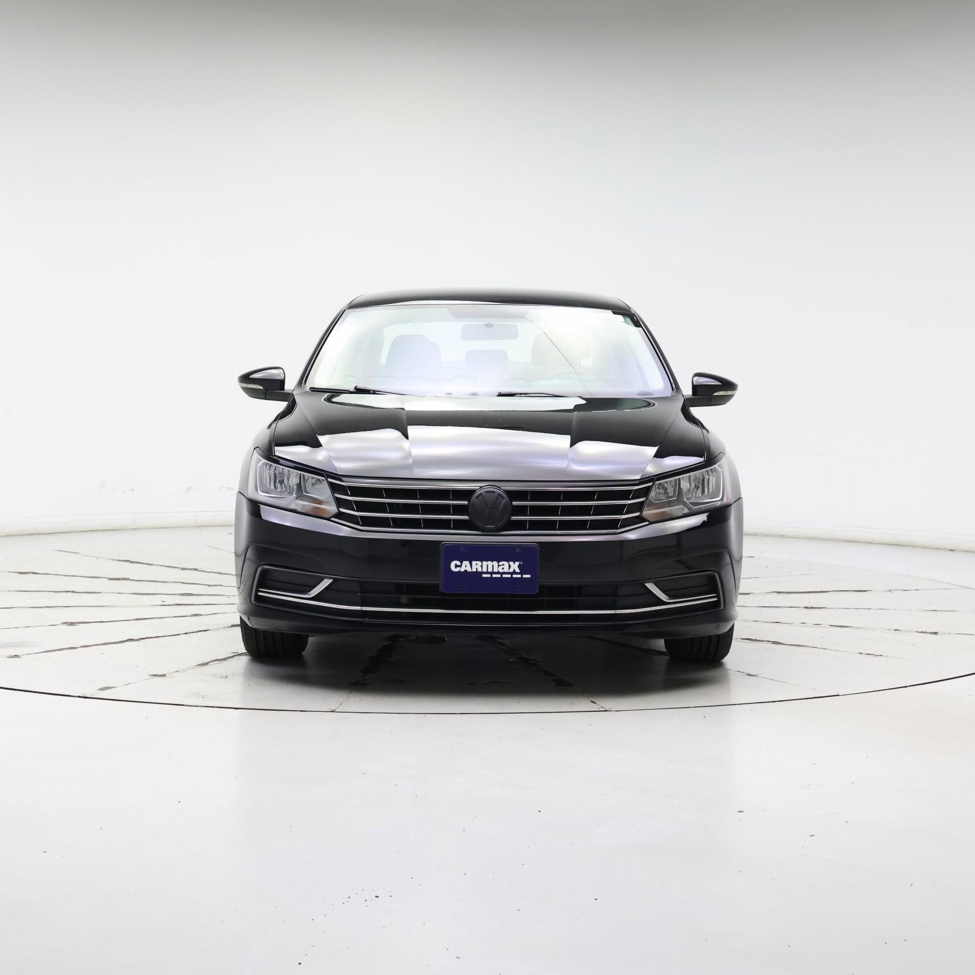 Thumbnail: 2016 Volkswagen Passat - 5