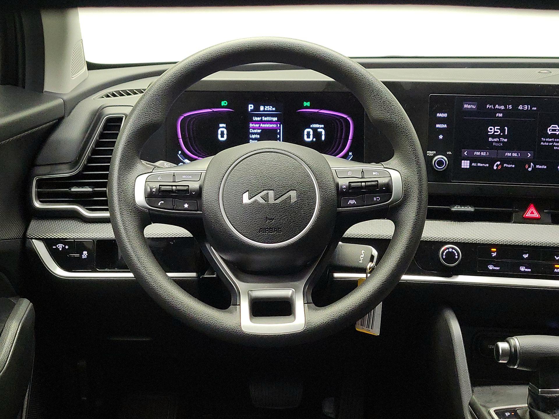 Thumbnail: 2023 Kia Sportage - 10