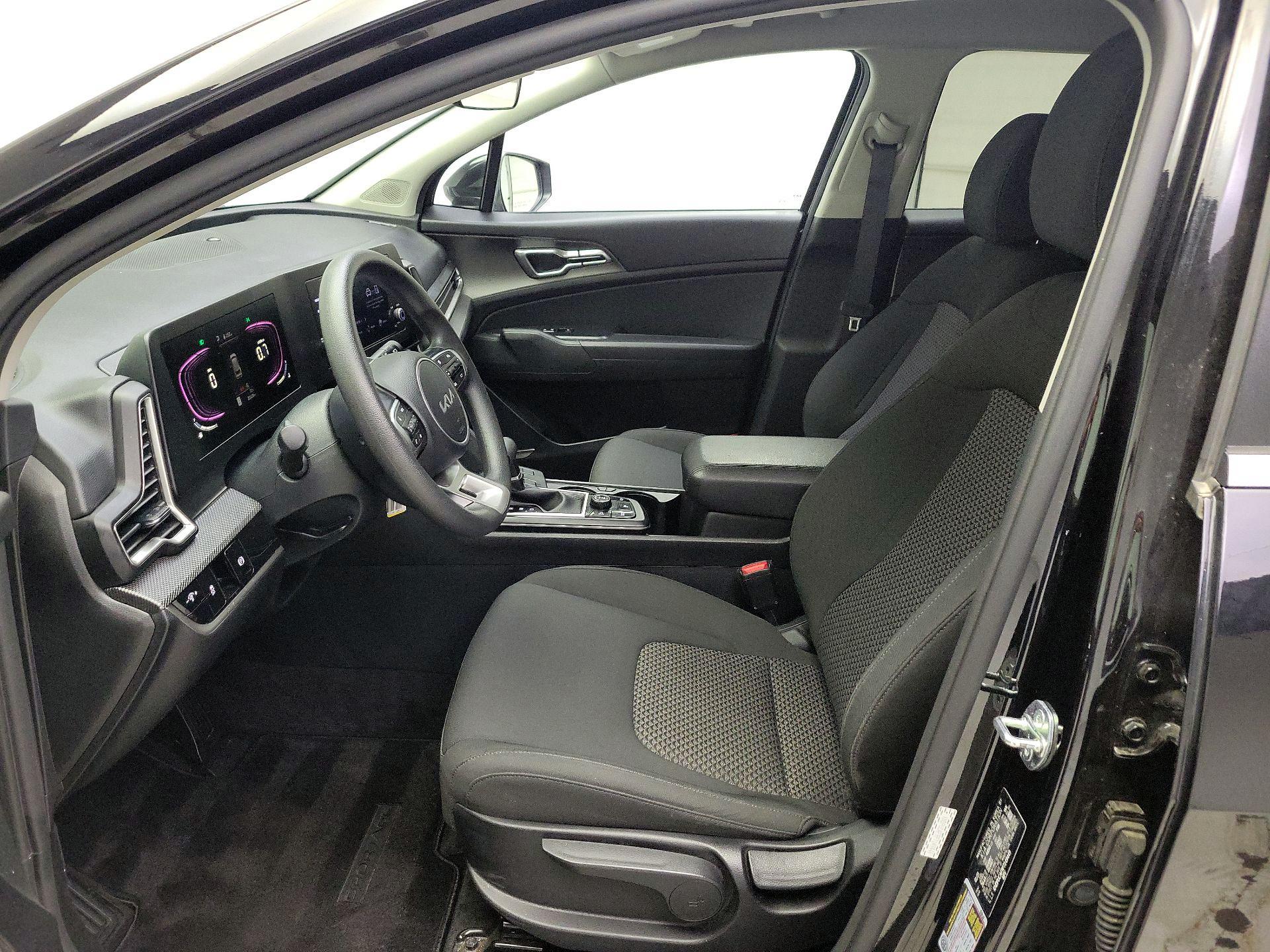 Thumbnail: 2023 Kia Sportage - 11