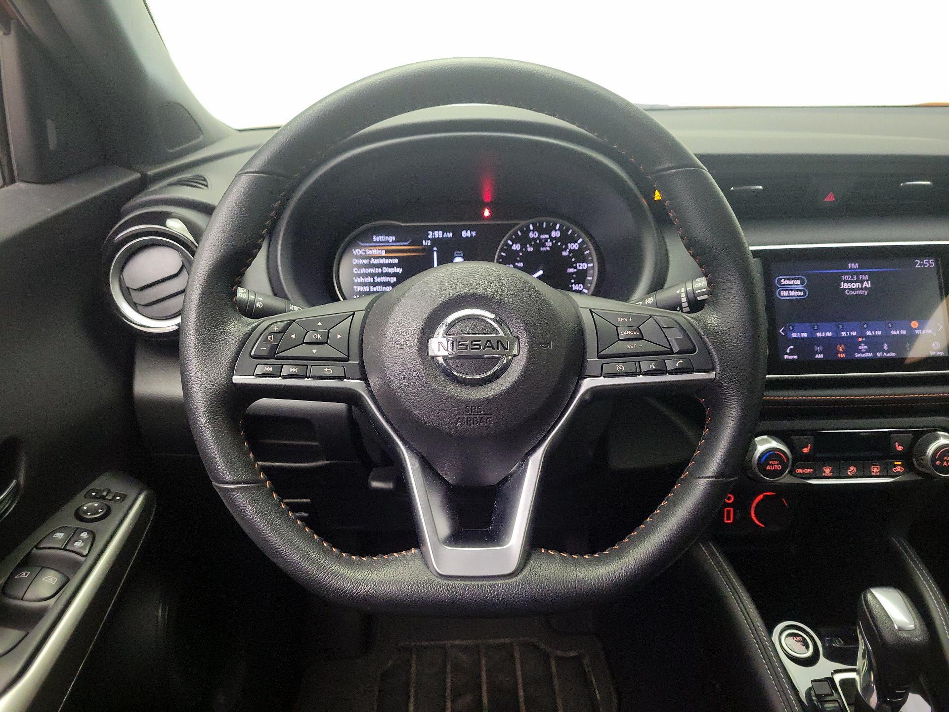 Thumbnail: 2020 Nissan Kicks - 10
