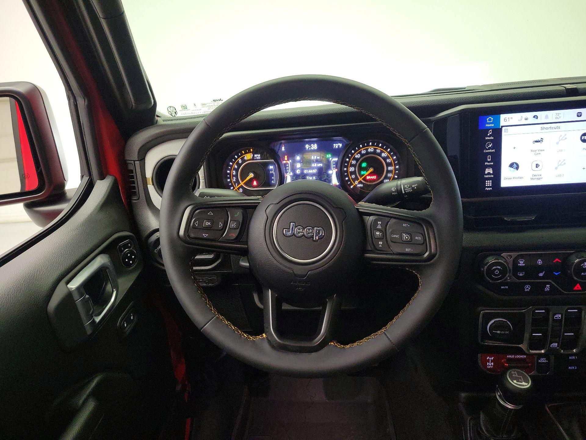 Thumbnail: 2024 Jeep Wrangler - 10